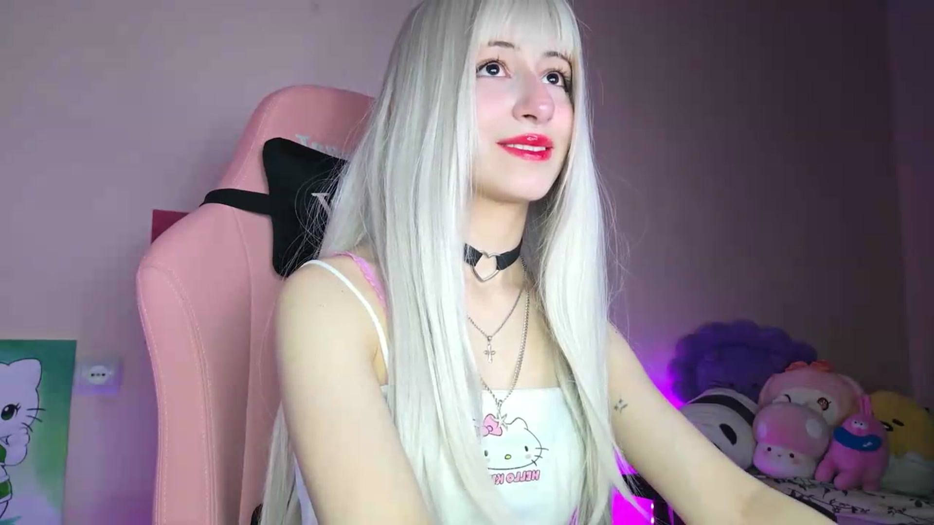 Gallery image thumbnail from PureBlush_xo's myfreecams stream on, 06/16/2026, 01:23 image 13 of 20