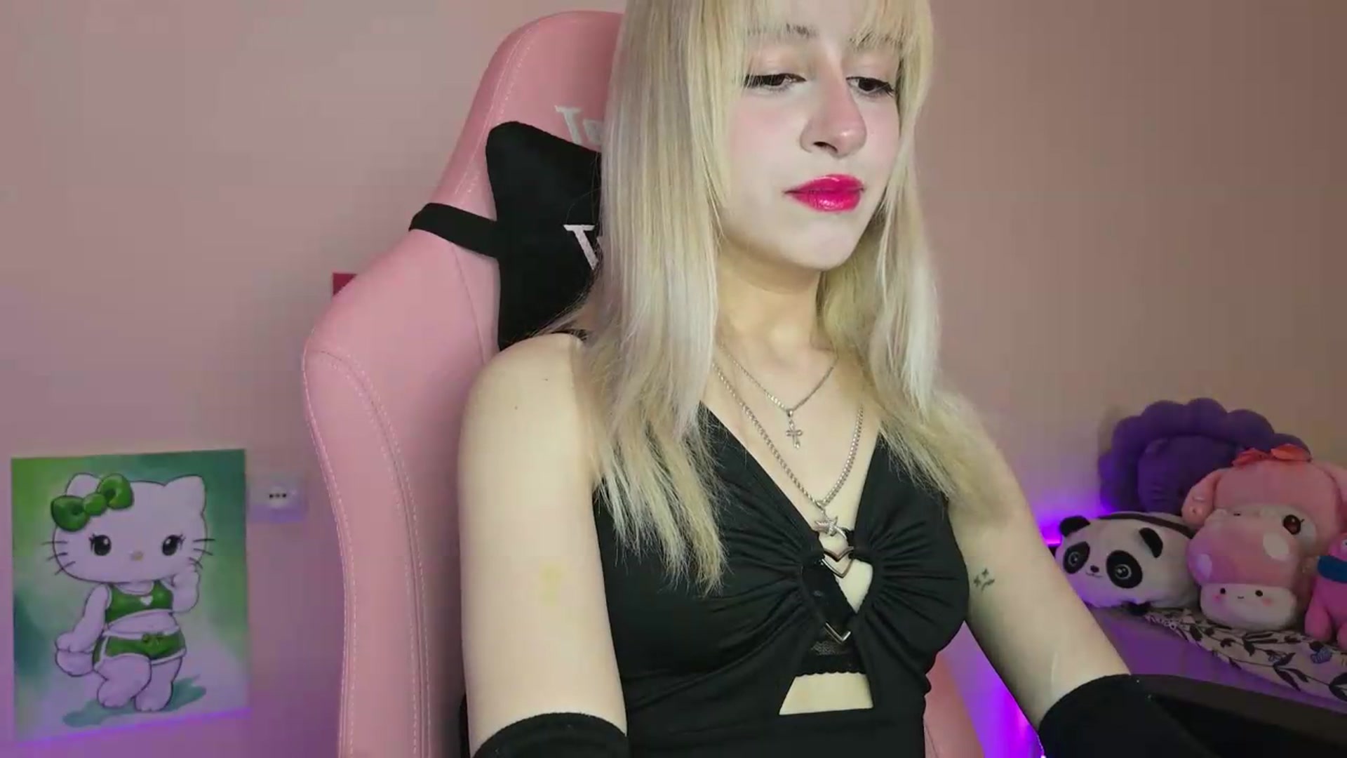 Gallery image thumbnail from PureBlush_xo's myfreecams stream on, 07/02/2026, 09:34 image 8 of 20