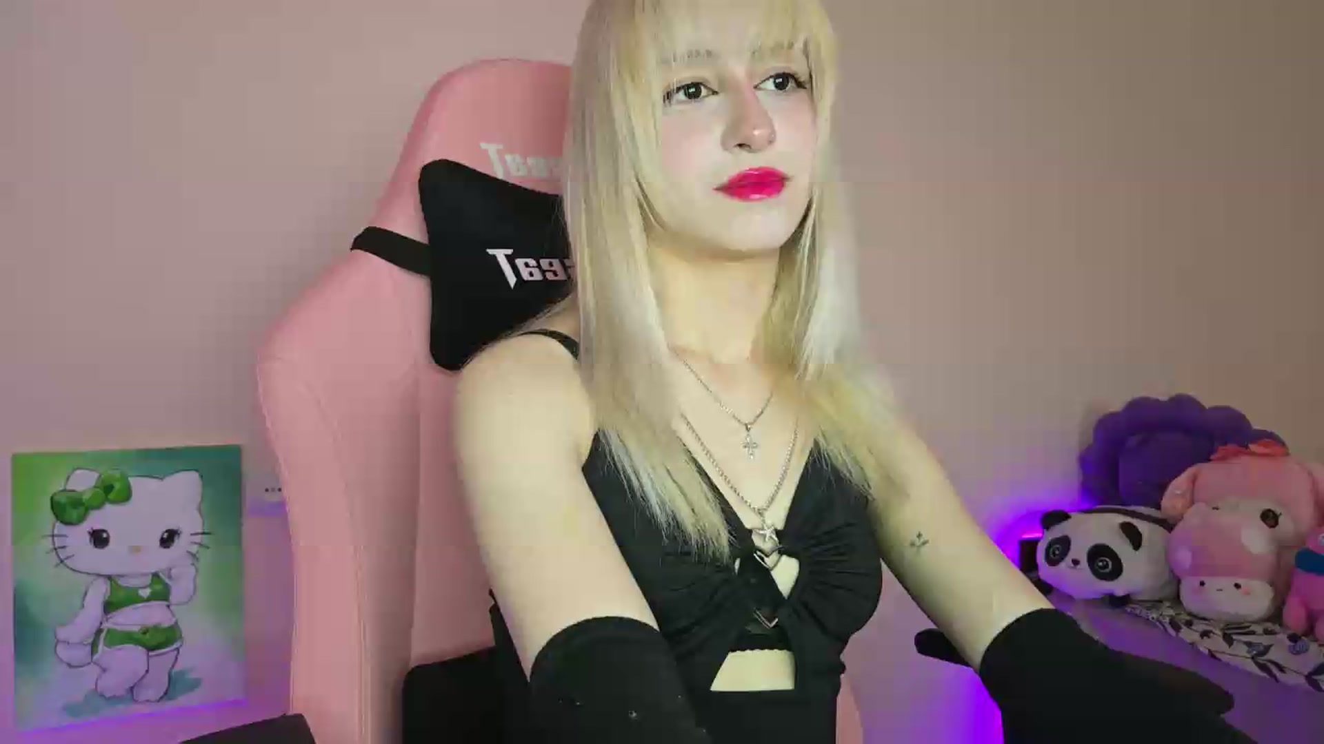 Gallery image thumbnail from PureBlush_xo's myfreecams stream on, 07/02/2026, 09:34 image 1 of 20