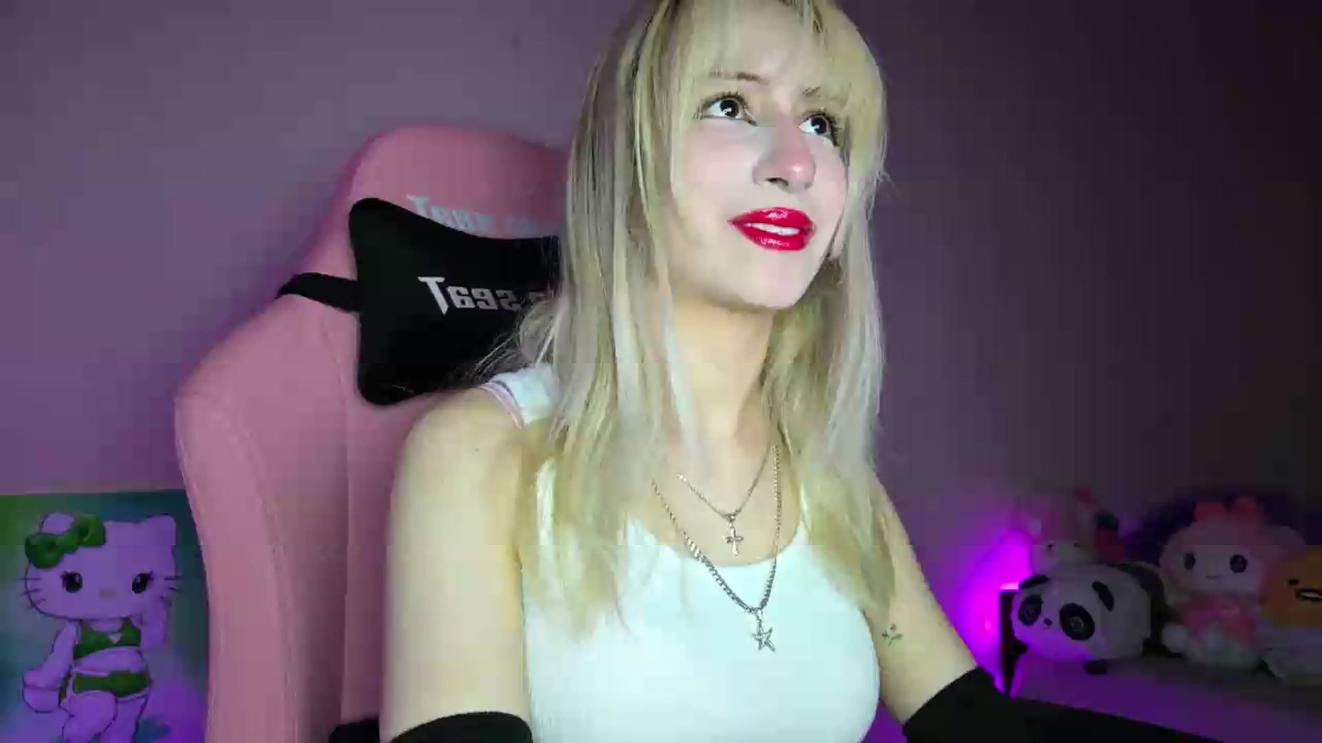 Gallery image thumbnail from PureBlush_xo's myfreecams stream on, 07/06/2026, 01:30 image 16 of 20