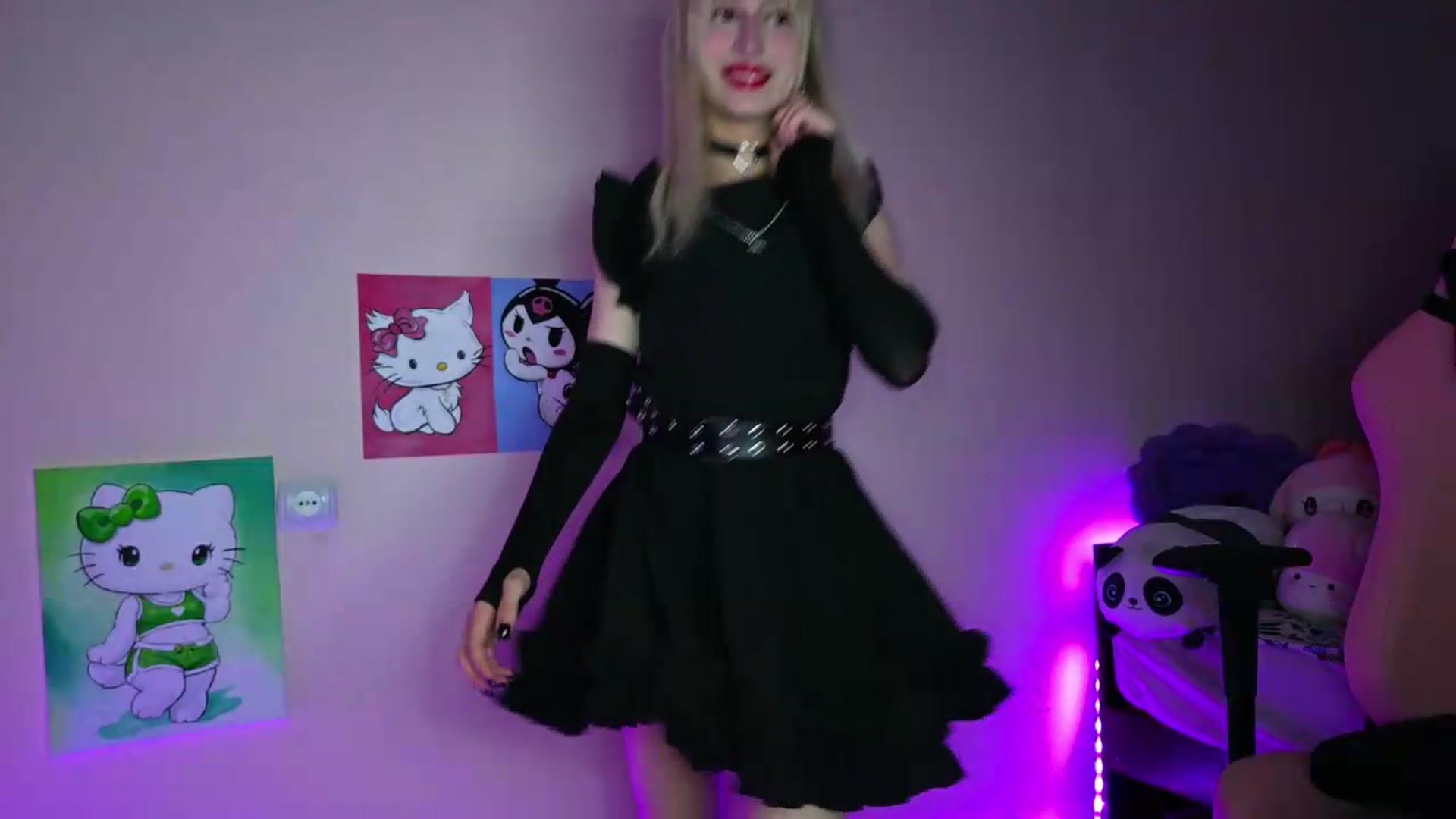 Gallery image thumbnail from PureBlush_xo's myfreecams stream on, 07/08/2026, 24:53 image 7 of 20