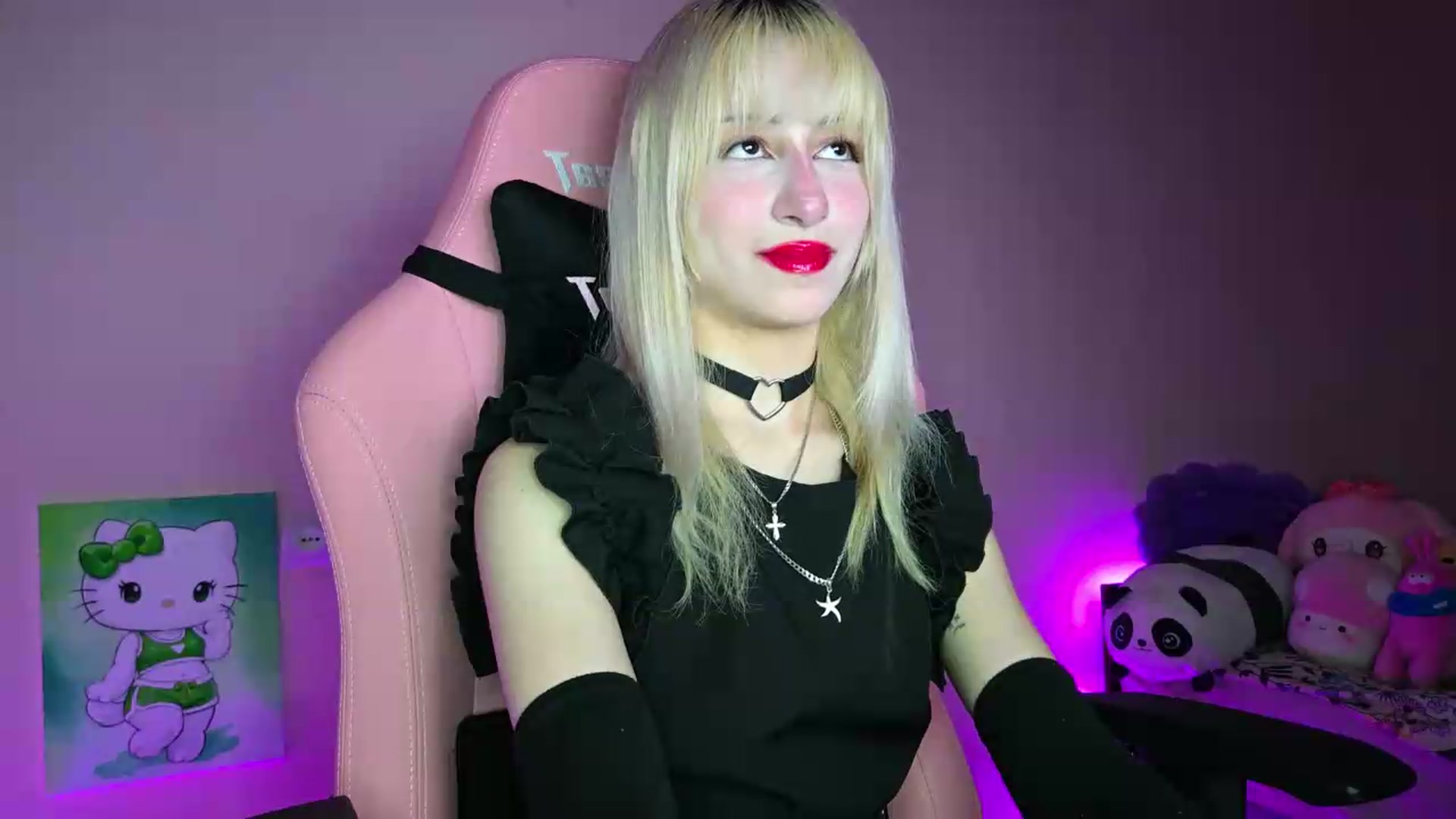 Gallery image thumbnail from PureBlush_xo's myfreecams stream on, 07/08/2026, 24:53 image 12 of 20