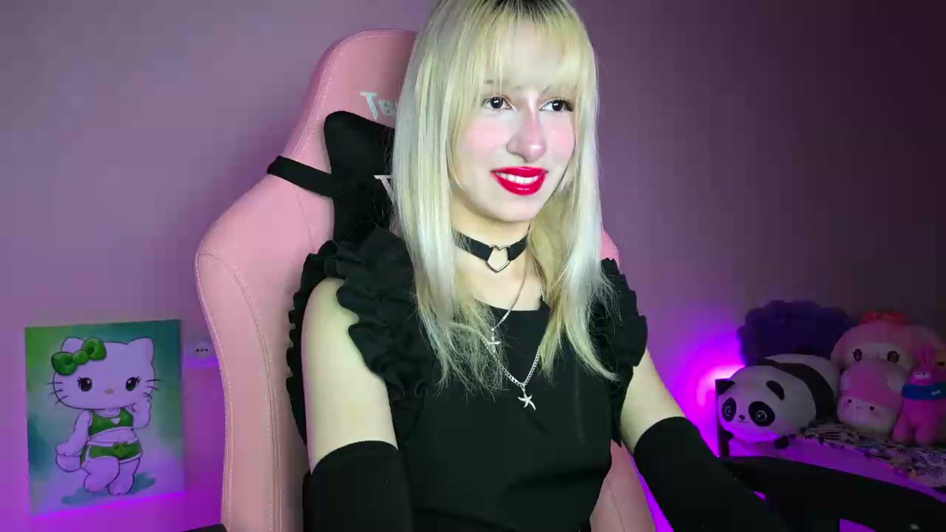 Gallery image thumbnail from PureBlush_xo's myfreecams stream on, 07/08/2026, 24:53 image 16 of 20