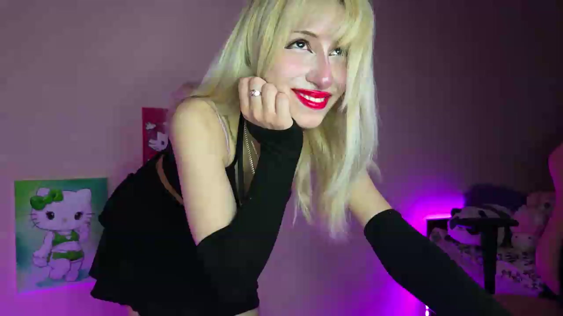 Gallery image thumbnail from PureBlush_xo's myfreecams stream on, 07/10/2026, 01:04 image 6 of 20
