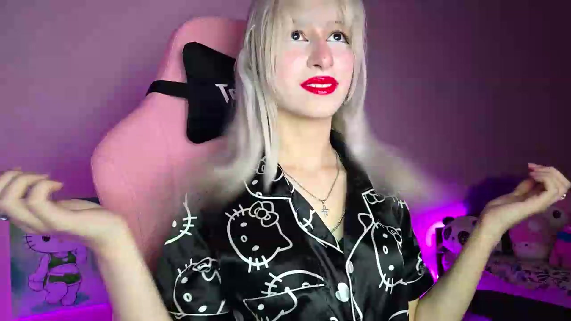 Gallery image thumbnail from PureBlush_xo's myfreecams stream on, 07/27/2026, 24:33 image 10 of 20