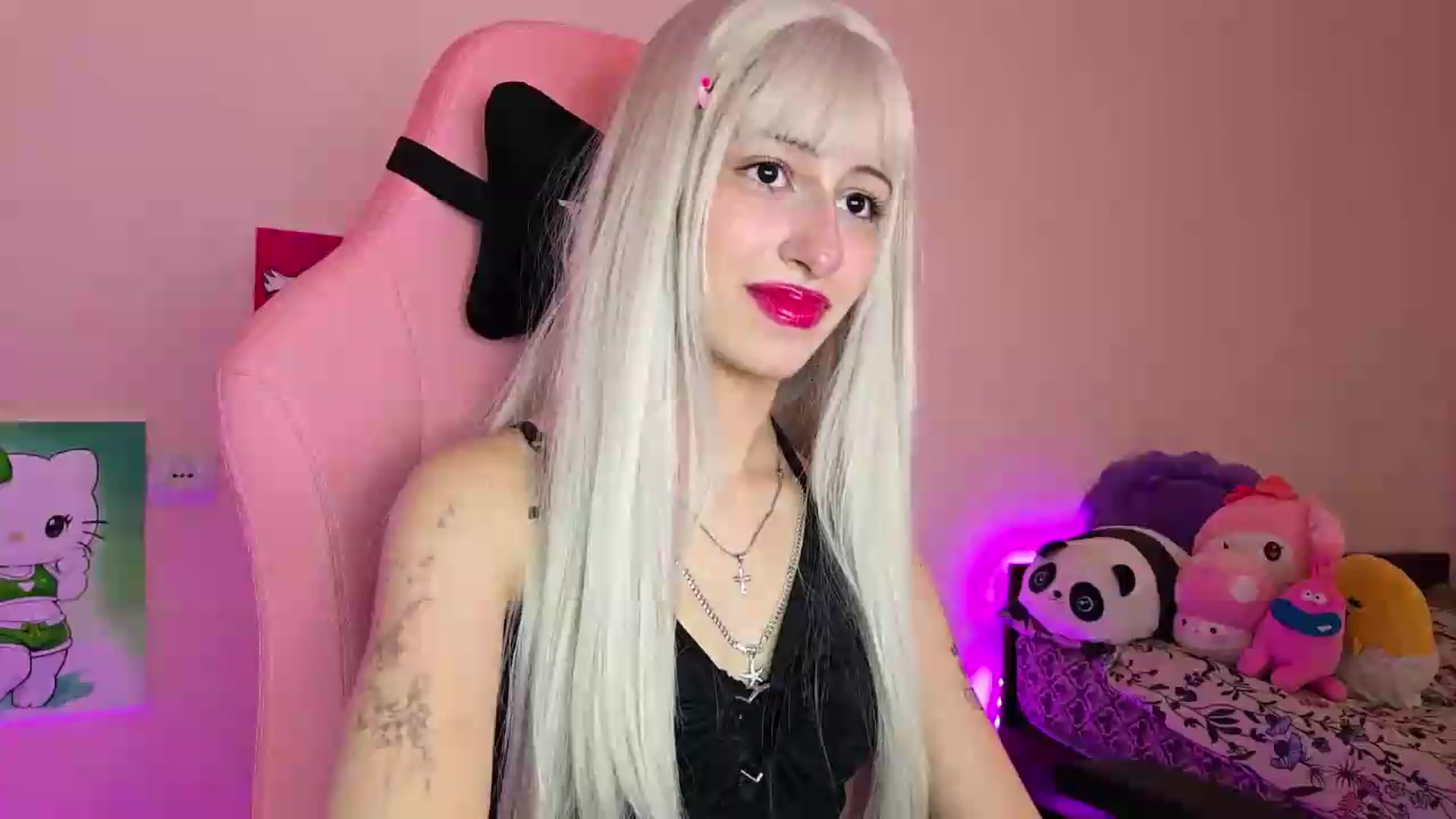Gallery image thumbnail from PureBlush_xo's myfreecams stream on, 08/26/2026, 08:24 image 6 of 20
