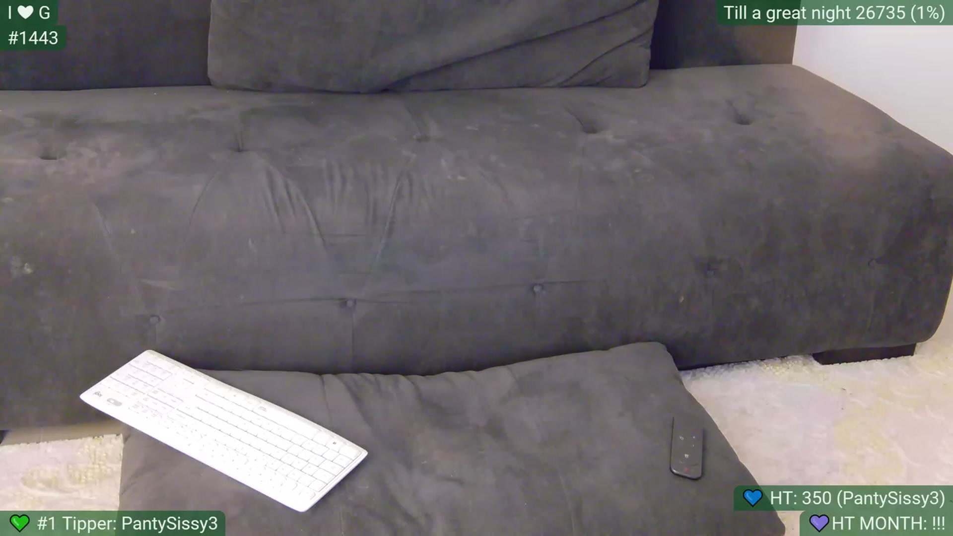 Gallery image thumbnail from PureEmanuelle's myfreecams stream on, 12/01/2022, 22:09 image 17 of 20