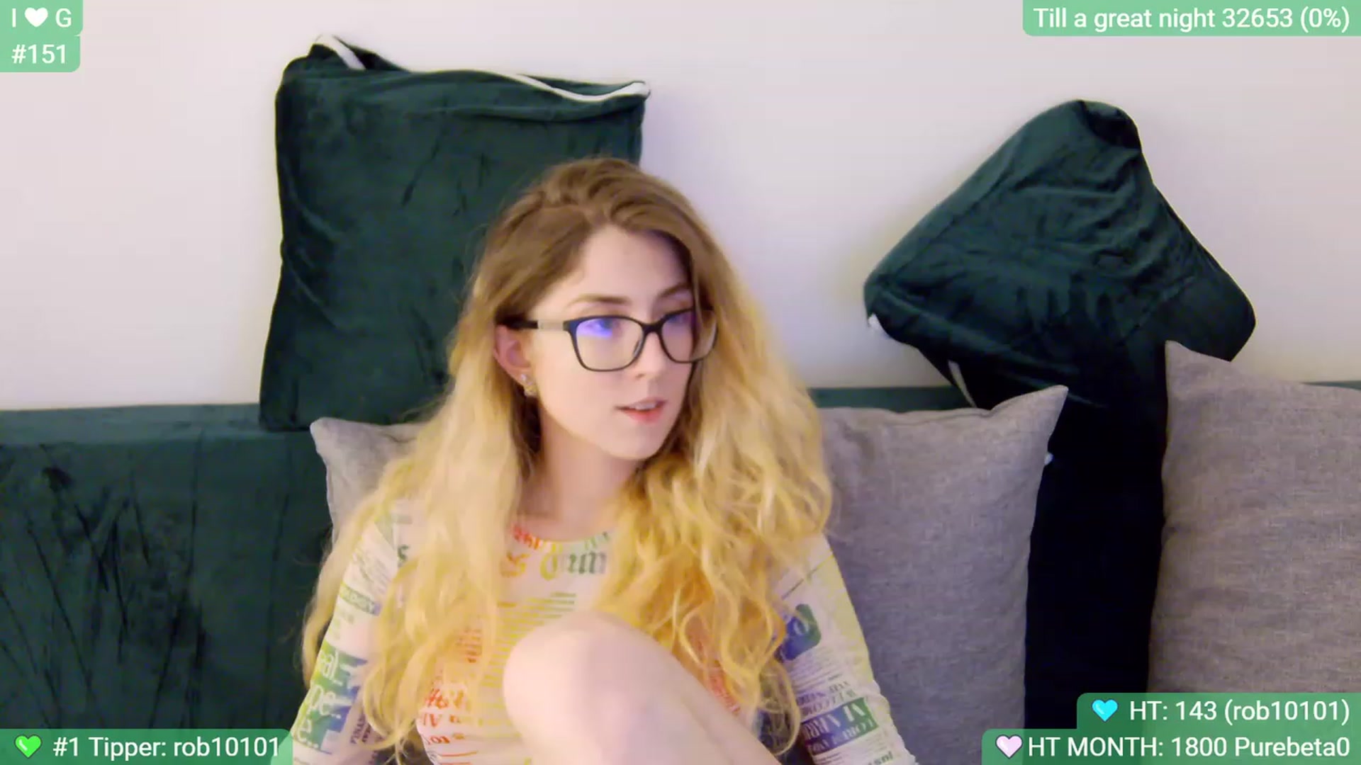 Gallery image thumbnail from PureEmanuelle's myfreecams stream on, 04/14/2023, 24:38 image 4 of 20