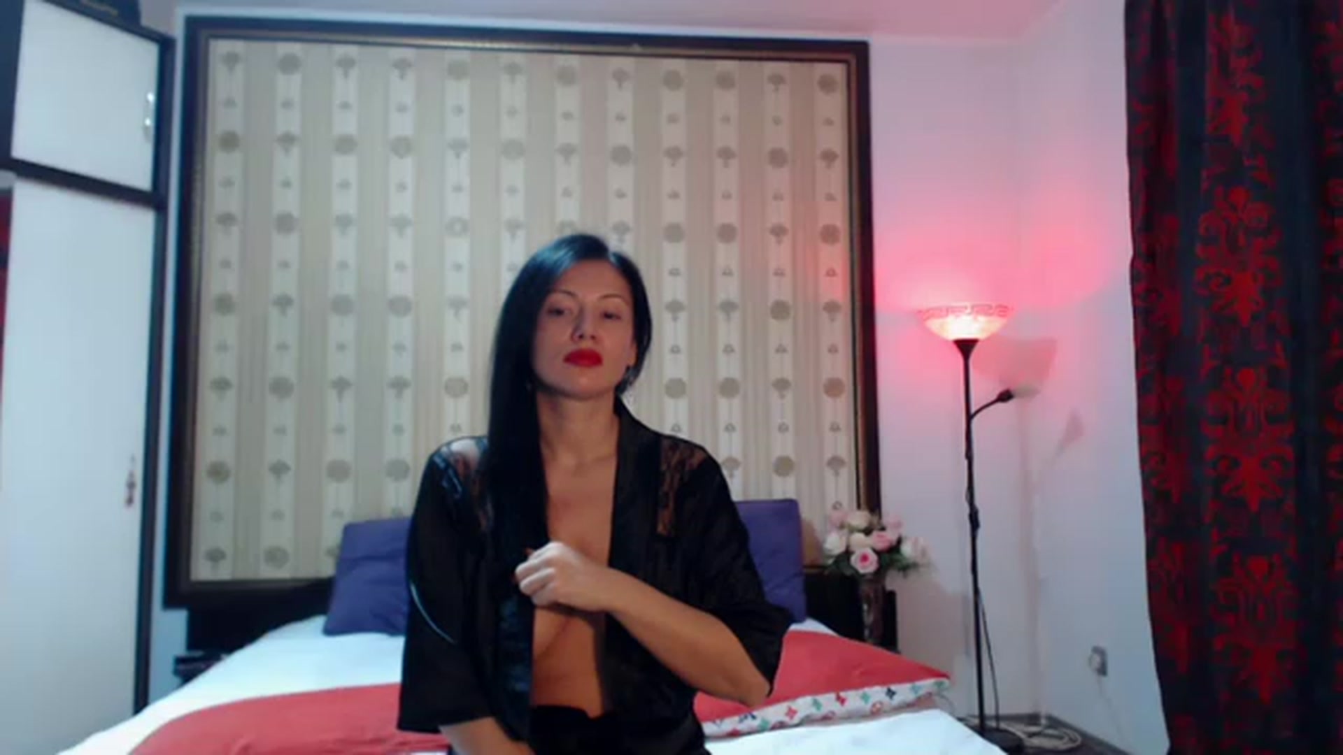 Gallery image thumbnail from PureLoveAngel's myfreecams stream on, 02/06/2023, 03:03 image 13 of 20