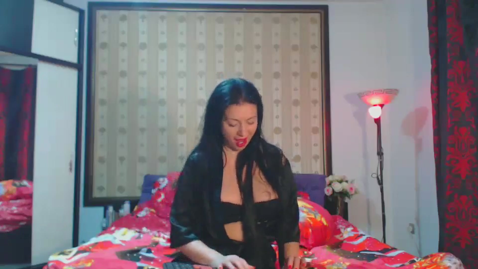 Gallery image thumbnail from PureLoveAngel's myfreecams stream on, 12/31/2025, 10:21 image 3 of 20