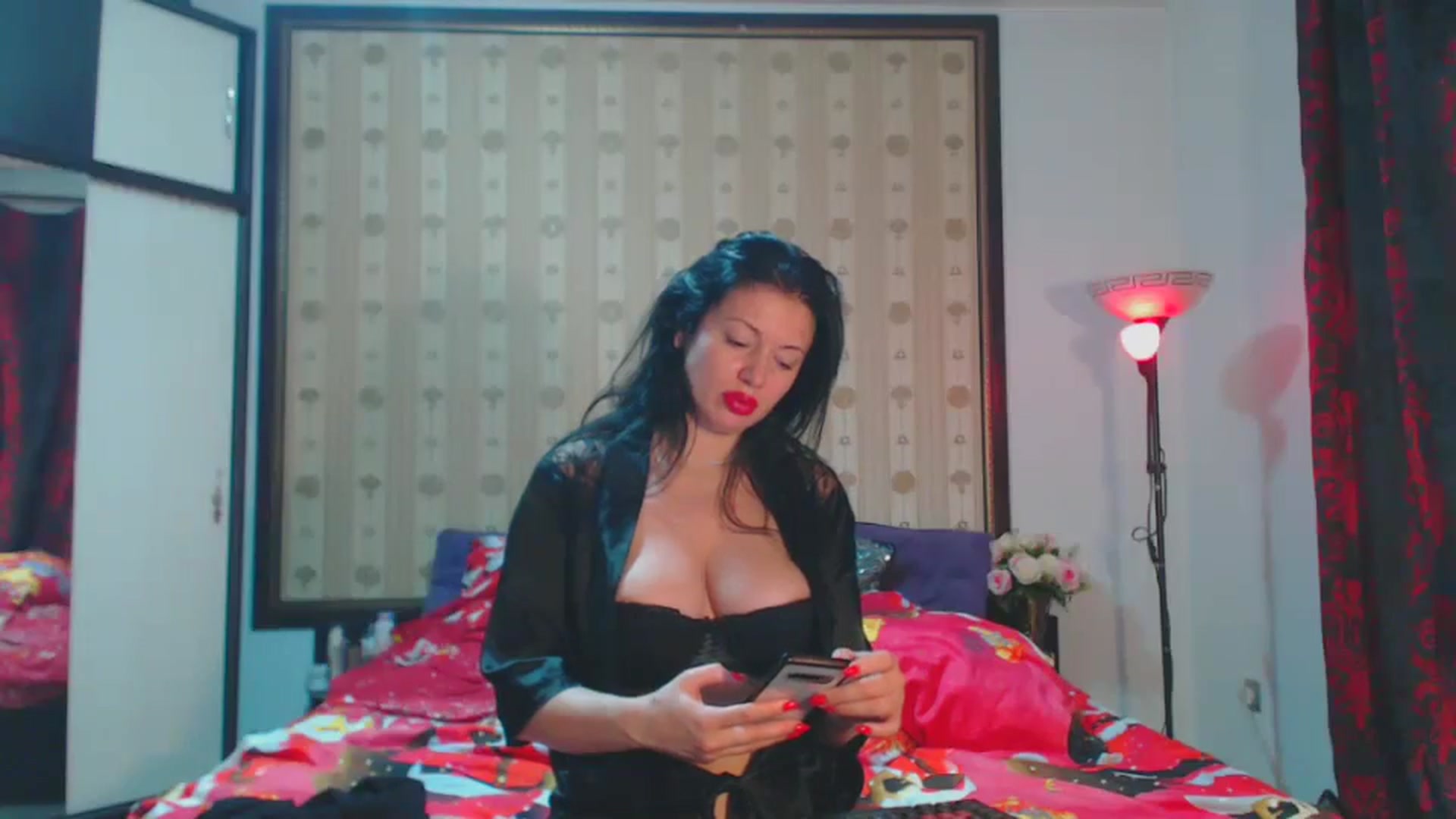 Gallery image thumbnail from PureLoveAngel's myfreecams stream on, 01/01/2026, 15:22 image 9 of 20