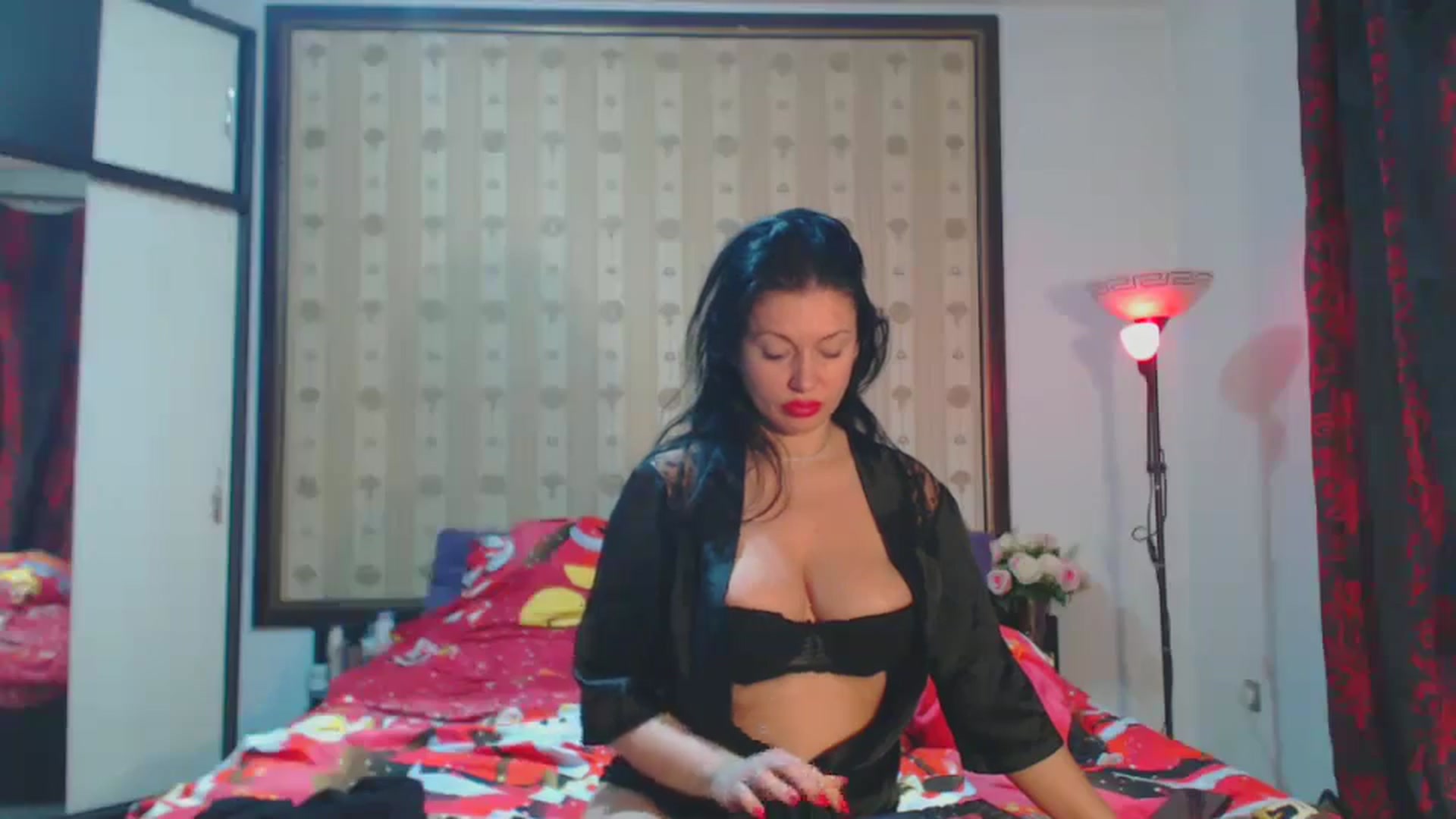 Gallery image thumbnail from PureLoveAngel's myfreecams stream on, 01/01/2026, 15:22 image 15 of 20