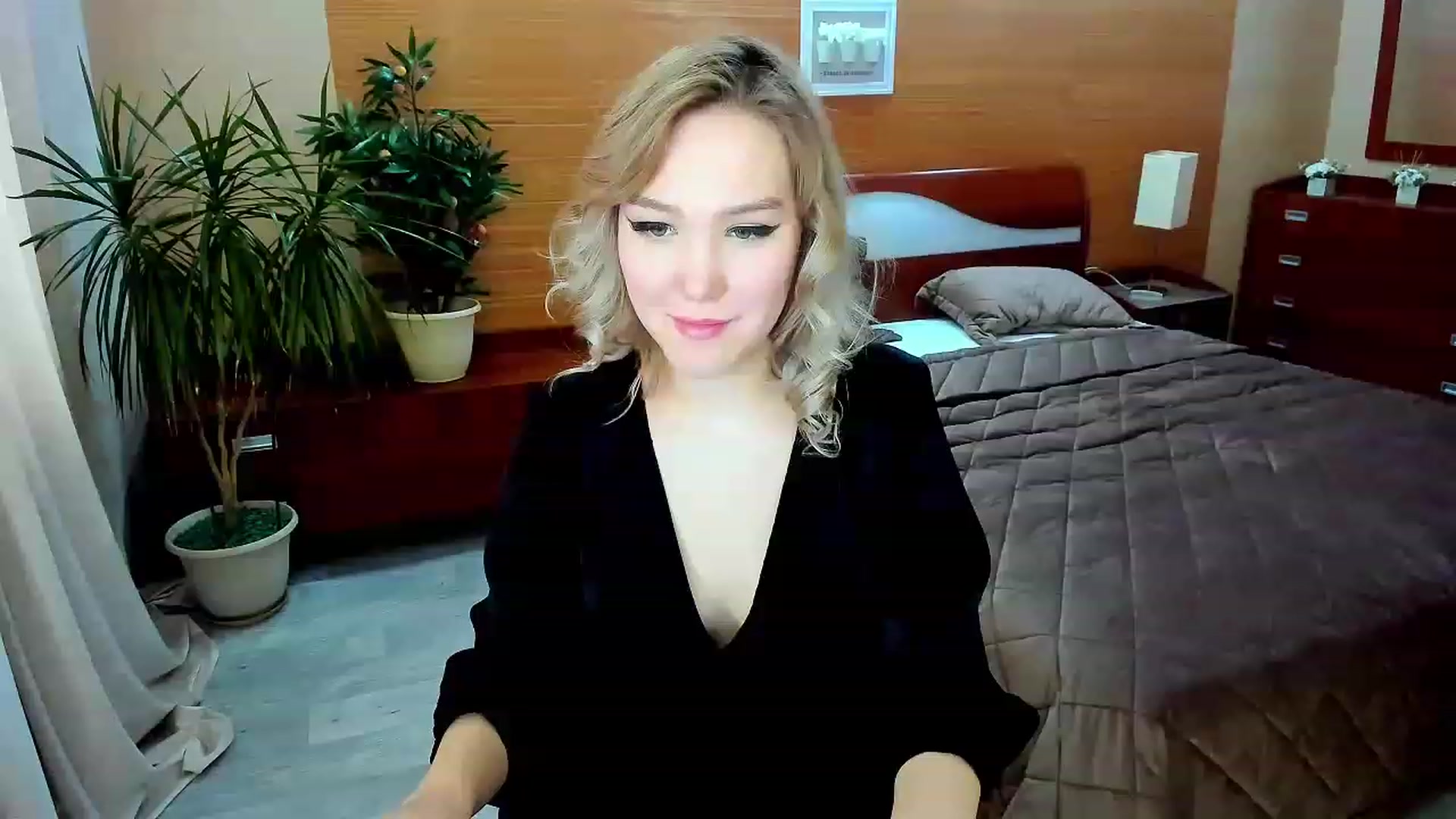 Gallery image thumbnail from PurePleasure_'s myfreecams stream on, 11/25/2022, 07:25 image 1 of 20