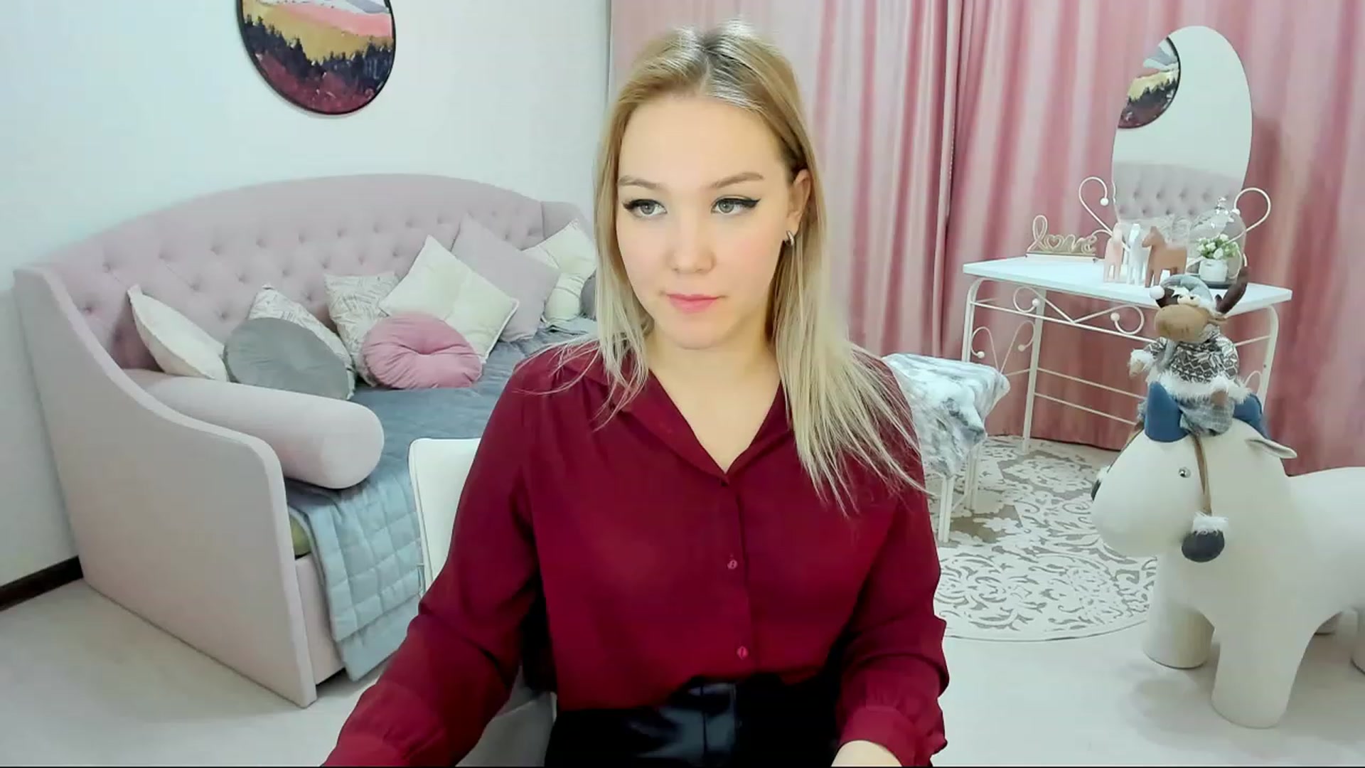 Gallery image thumbnail from PurePleasure_'s myfreecams stream on, 12/01/2022, 11:19 image 2 of 20