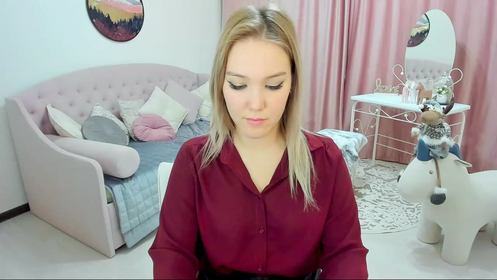 Gallery image thumbnail from PurePleasure_'s myfreecams stream on, 12/01/2022, 11:19 image 12 of 20
