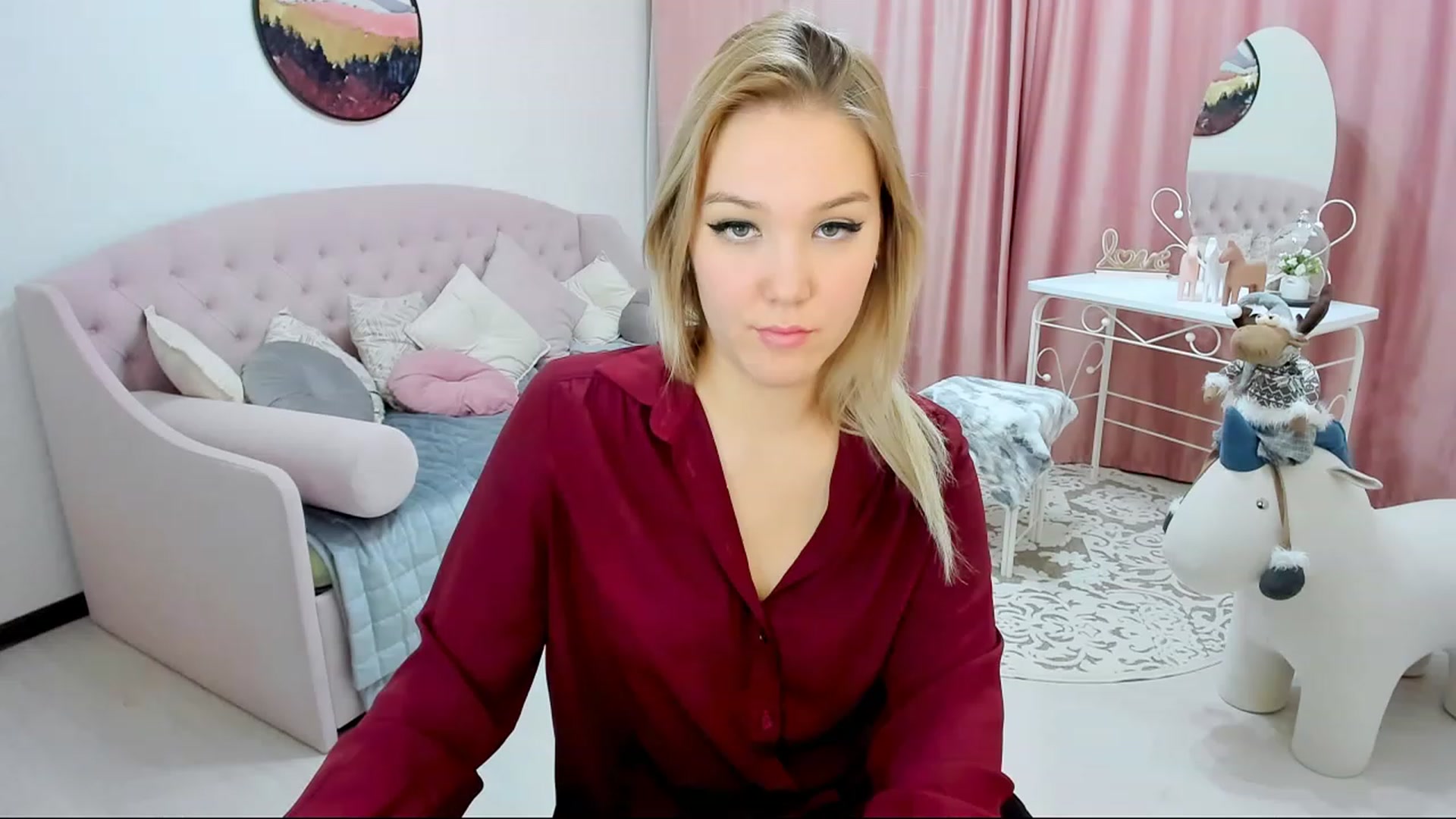 Gallery image thumbnail from PurePleasure_'s myfreecams stream on, 12/01/2022, 14:01 image 10 of 20