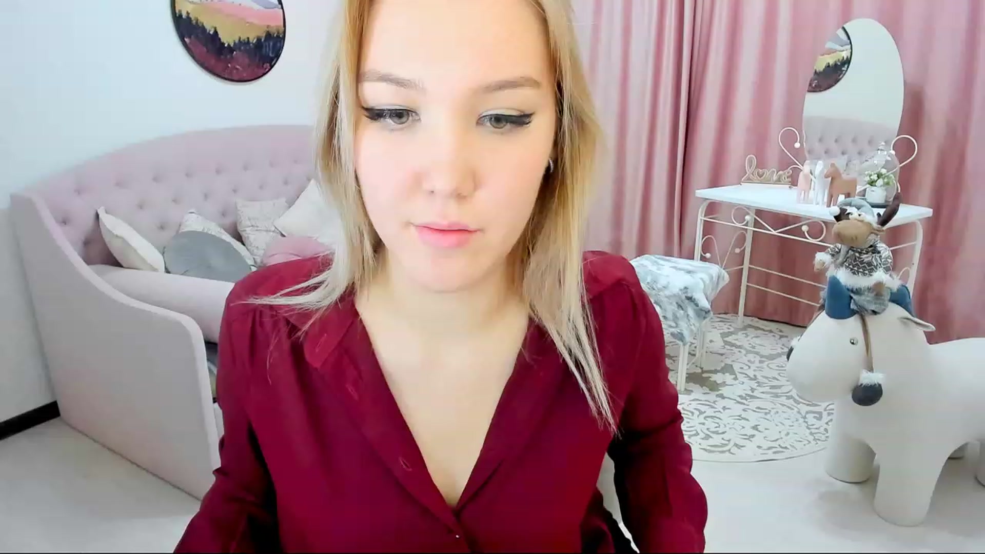 Gallery image thumbnail from PurePleasure_'s myfreecams stream on, 12/01/2022, 14:01 image 12 of 20