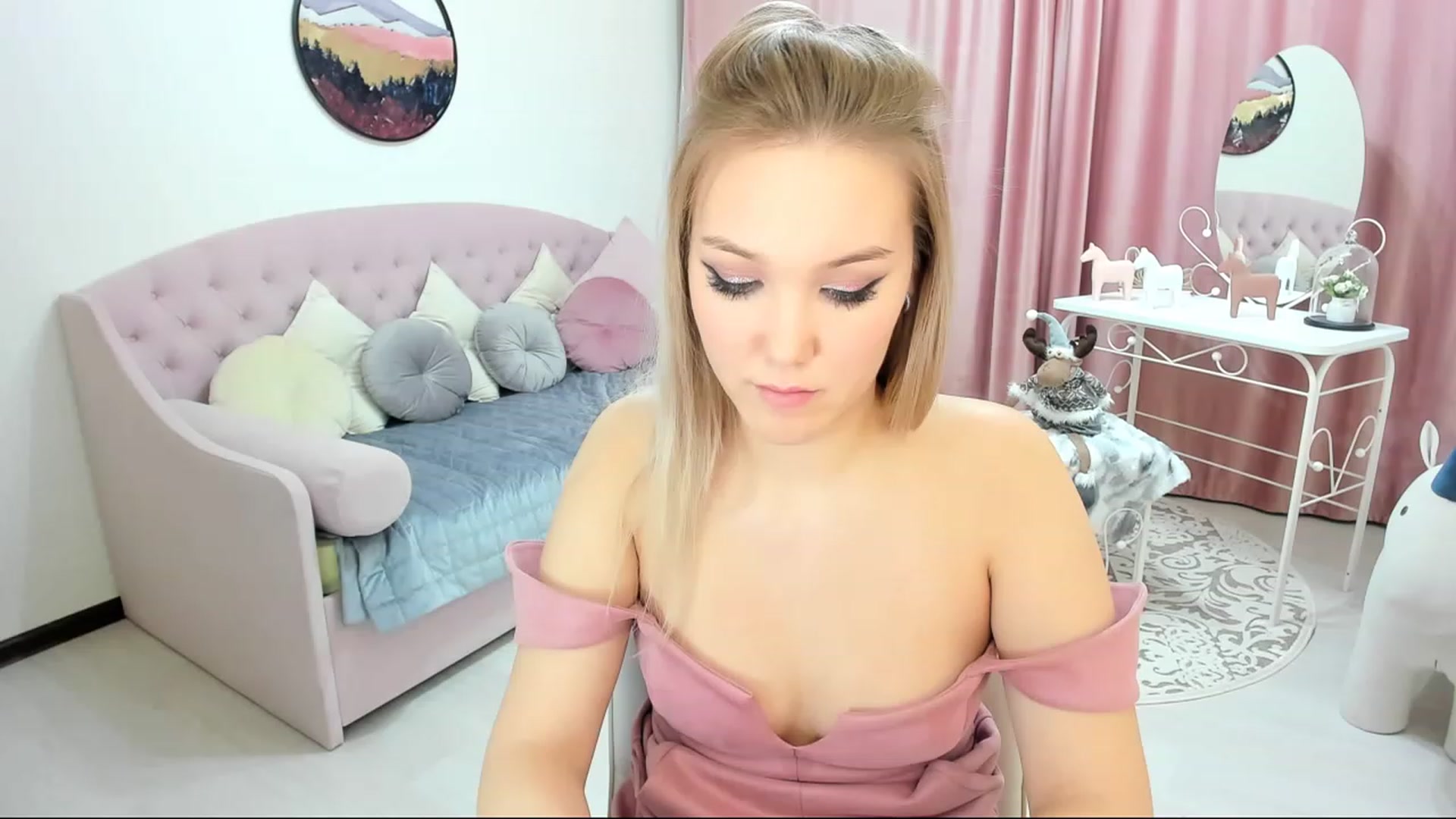 Gallery image thumbnail from PurePleasure_'s myfreecams stream on, 12/06/2022, 13:04 image 6 of 20