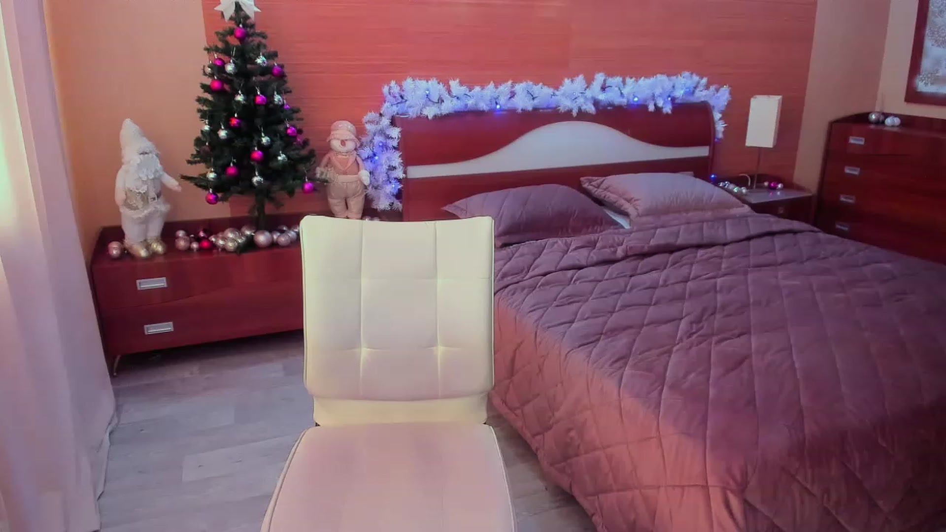 Gallery image thumbnail from PurePleasure_'s myfreecams stream on, 12/12/2022, 11:06 image 15 of 20