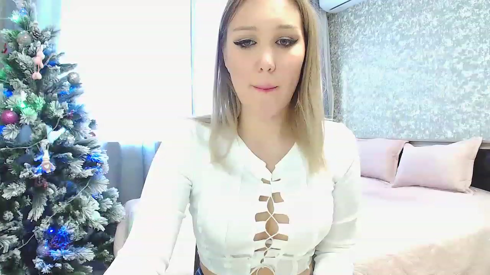 Gallery image thumbnail from PurePleasure_'s myfreecams stream on, 01/18/2023, 09:39 image 11 of 20