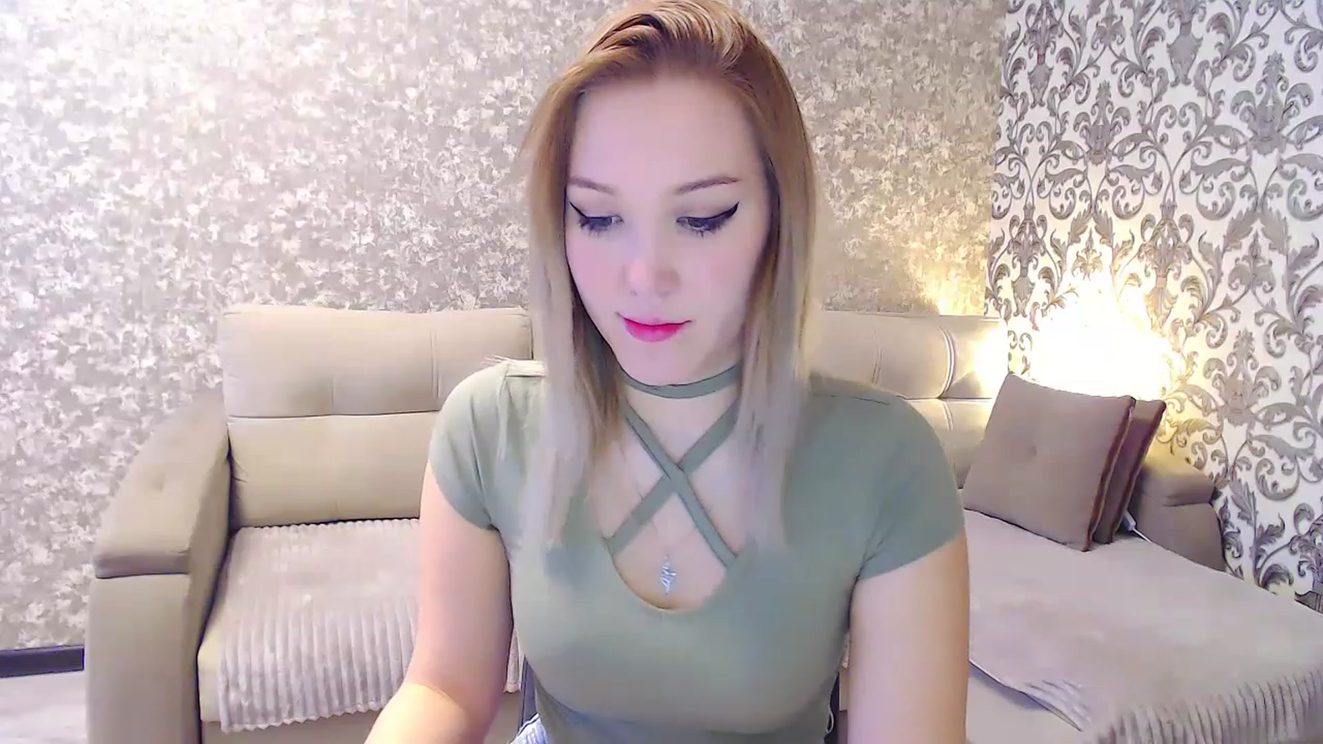 Gallery image thumbnail from PurePleasure_'s myfreecams stream on, 02/10/2023, 08:17 image 6 of 20