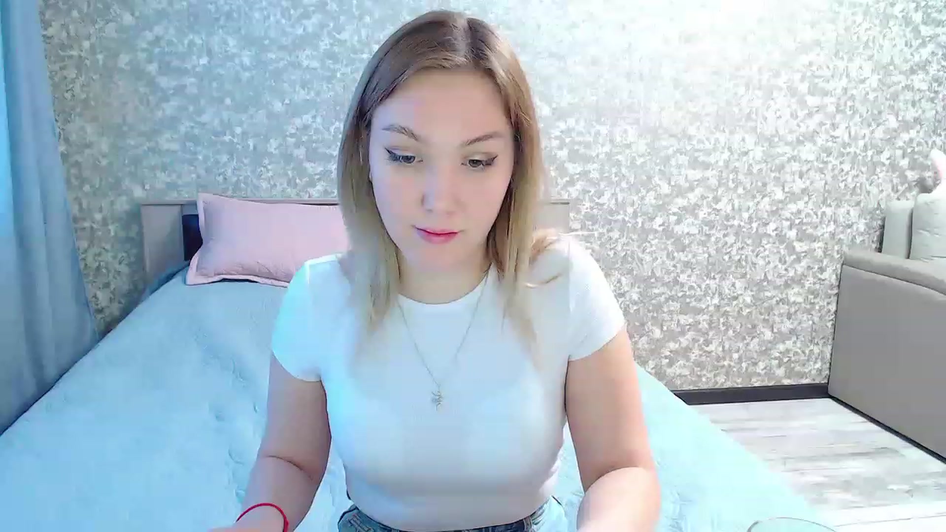 Gallery image thumbnail from PurePleasure_'s myfreecams stream on, 04/04/2023, 06:11 image 3 of 20