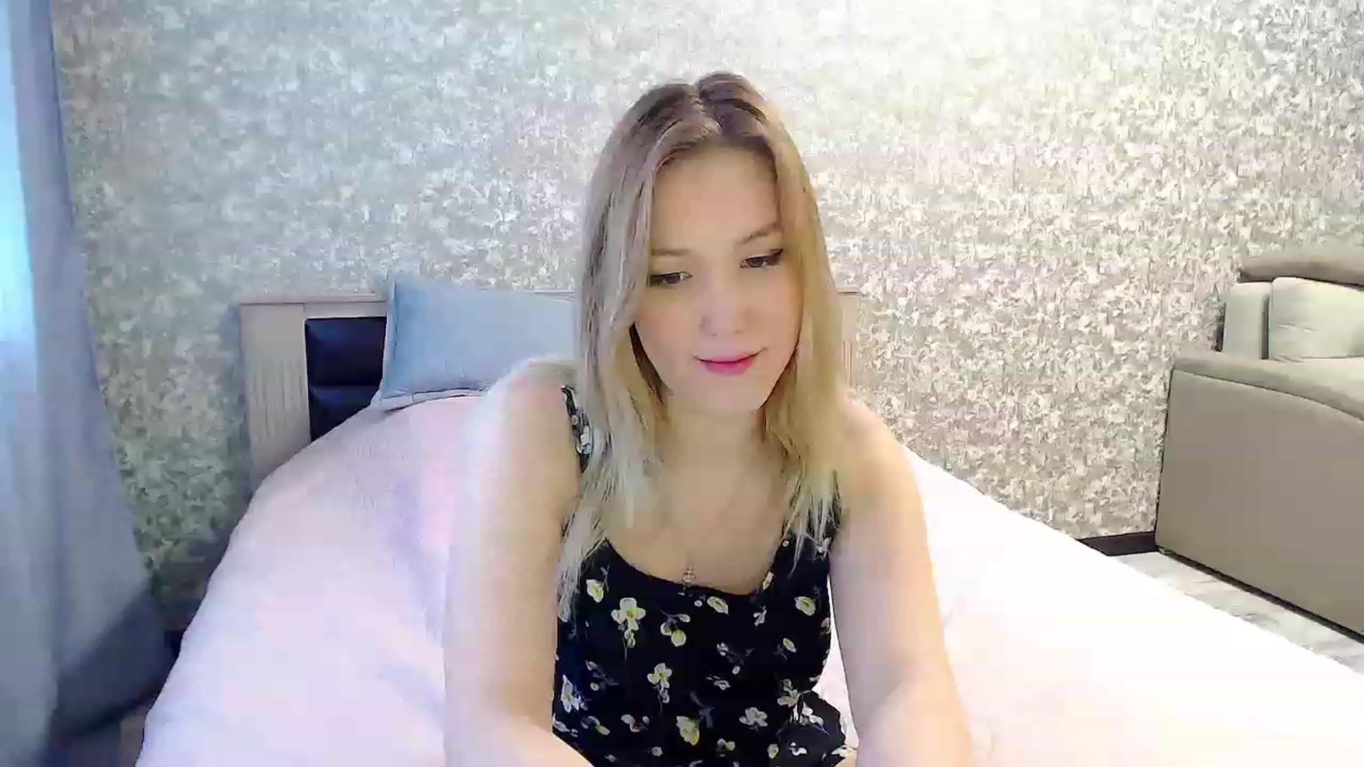 Gallery image thumbnail from PurePleasure_'s myfreecams stream on, 05/11/2023, 08:21 image 12 of 20