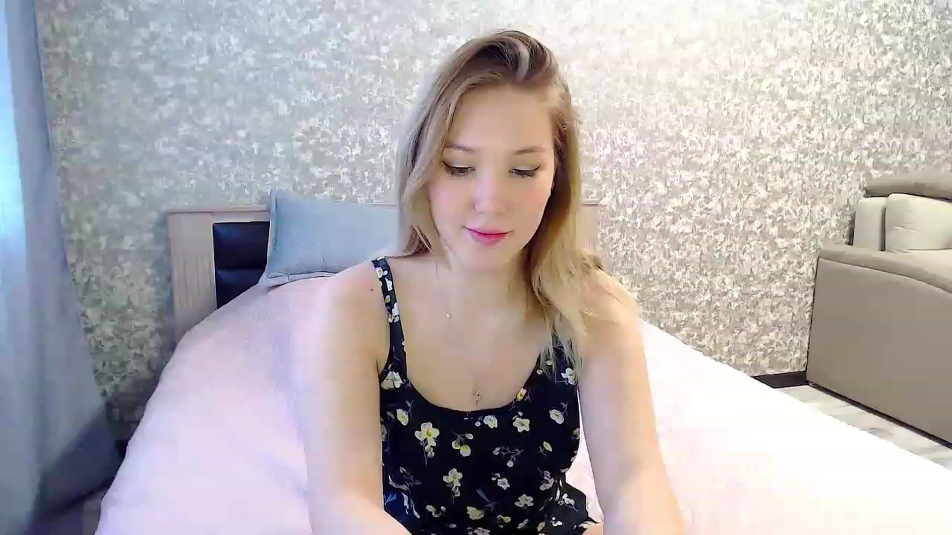 Gallery image thumbnail from PurePleasure_'s myfreecams stream on, 05/11/2023, 08:21 image 10 of 20