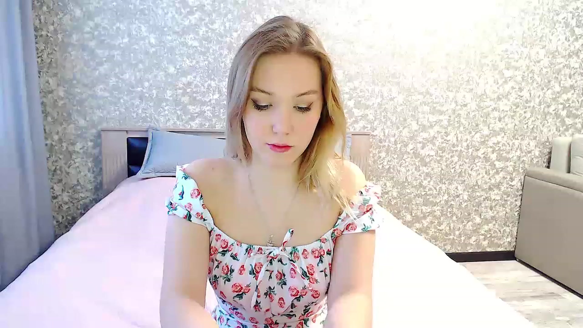 Gallery image thumbnail from PurePleasure_'s myfreecams stream on, 05/12/2023, 07:14 image 8 of 20