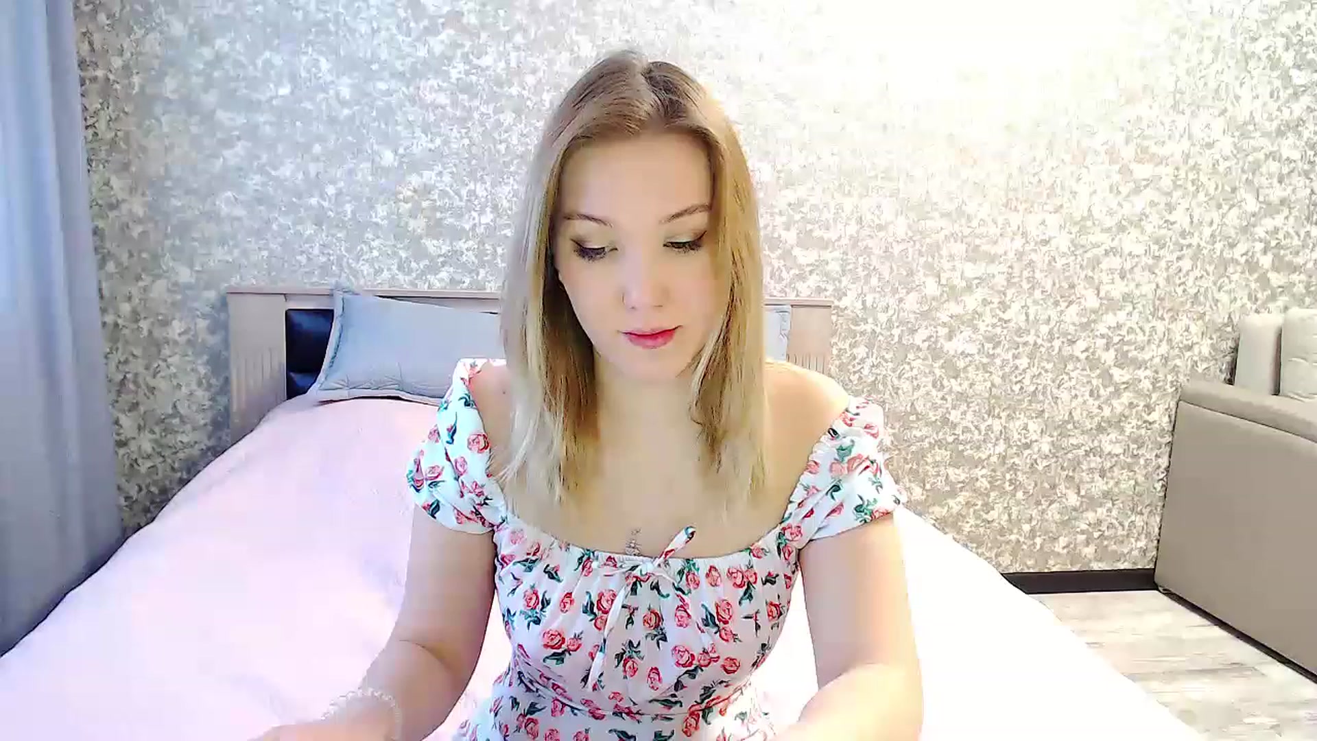 Gallery image thumbnail from PurePleasure_'s myfreecams stream on, 05/12/2023, 07:14 image 18 of 20
