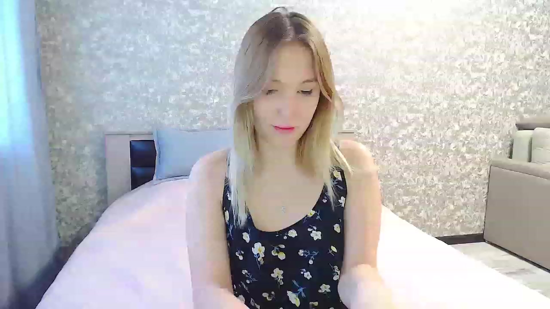Gallery image thumbnail from PurePleasure_'s myfreecams stream on, 05/17/2023, 07:15 image 15 of 20