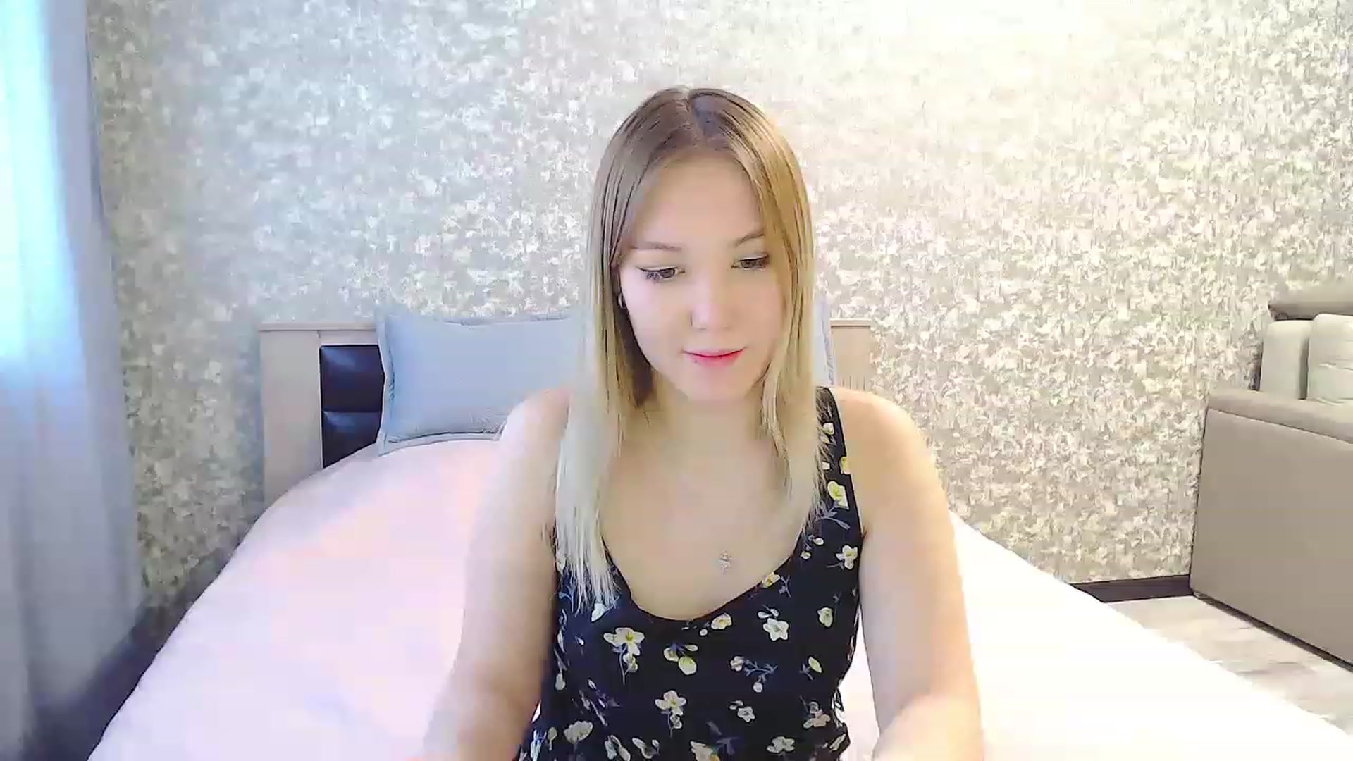 Gallery image thumbnail from PurePleasure_'s myfreecams stream on, 05/17/2023, 07:15 image 1 of 20
