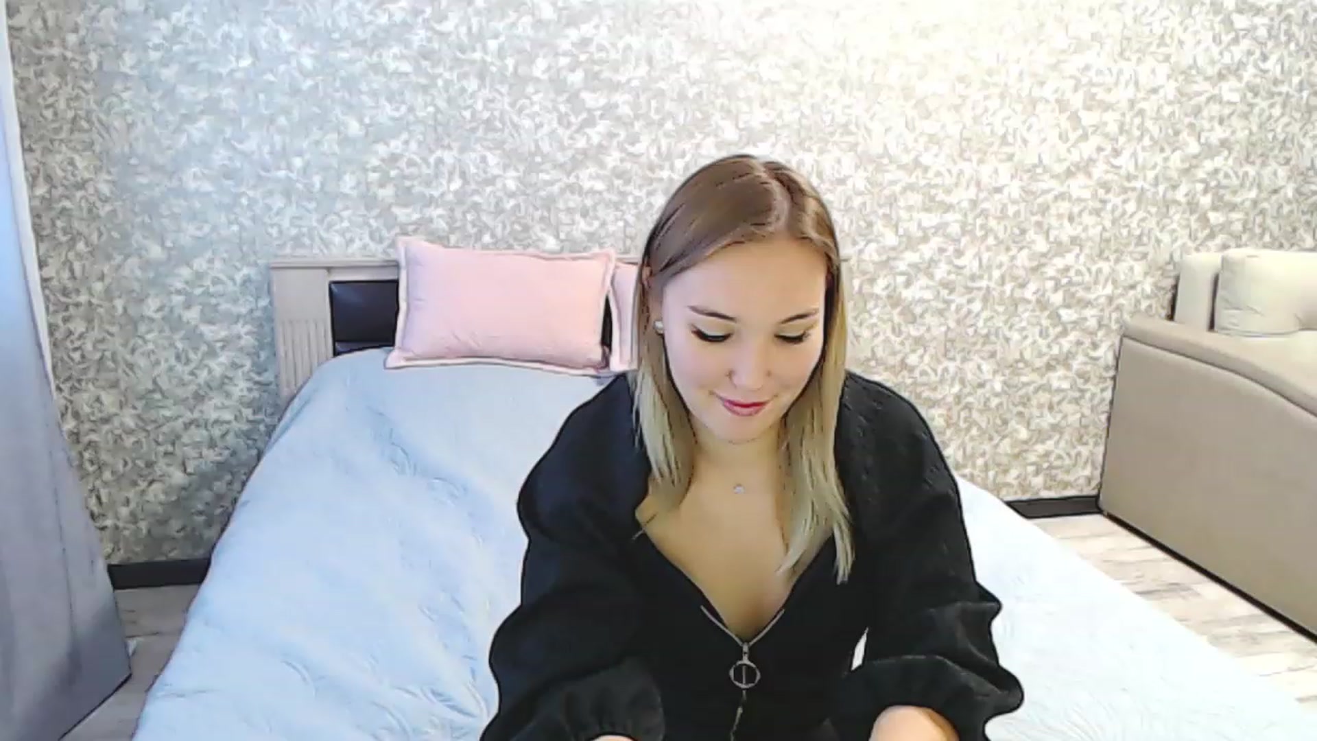 Gallery image thumbnail from PurePleasure_'s myfreecams stream on, 09/28/2023, 08:13 image 8 of 20