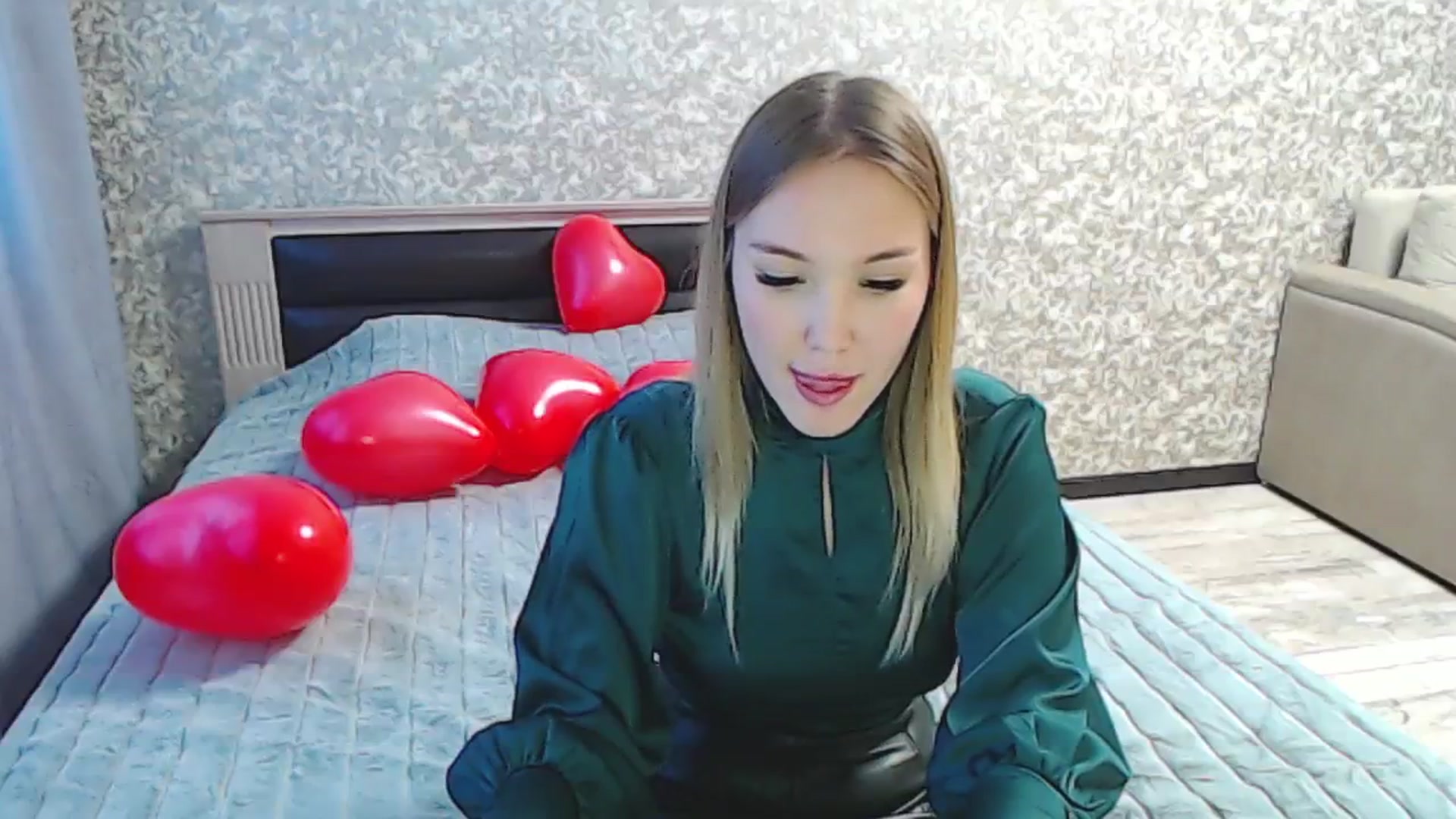 Gallery image thumbnail from PurePleasure_'s myfreecams stream on, 02/15/2024, 05:56 image 17 of 20