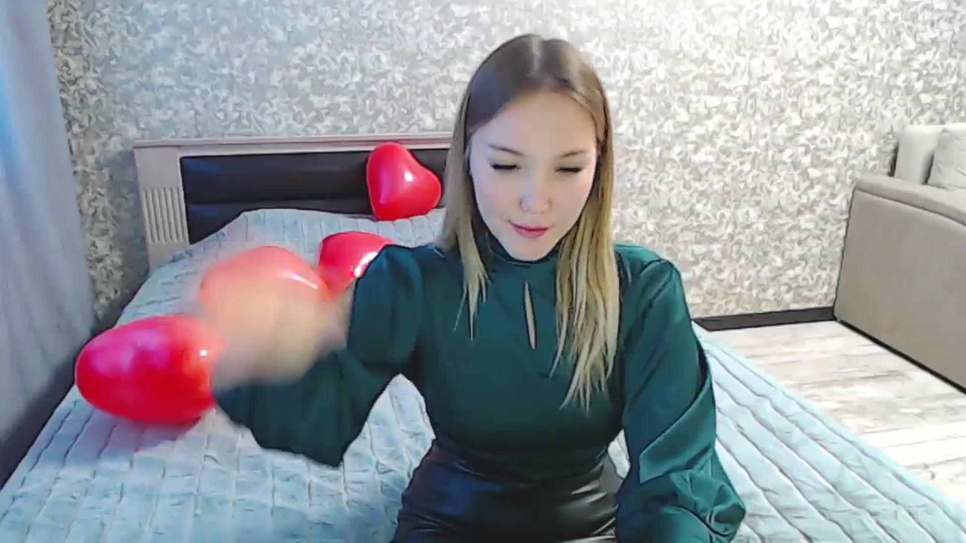 Gallery image thumbnail from PurePleasure_'s myfreecams stream on, 02/15/2024, 05:56 image 12 of 20