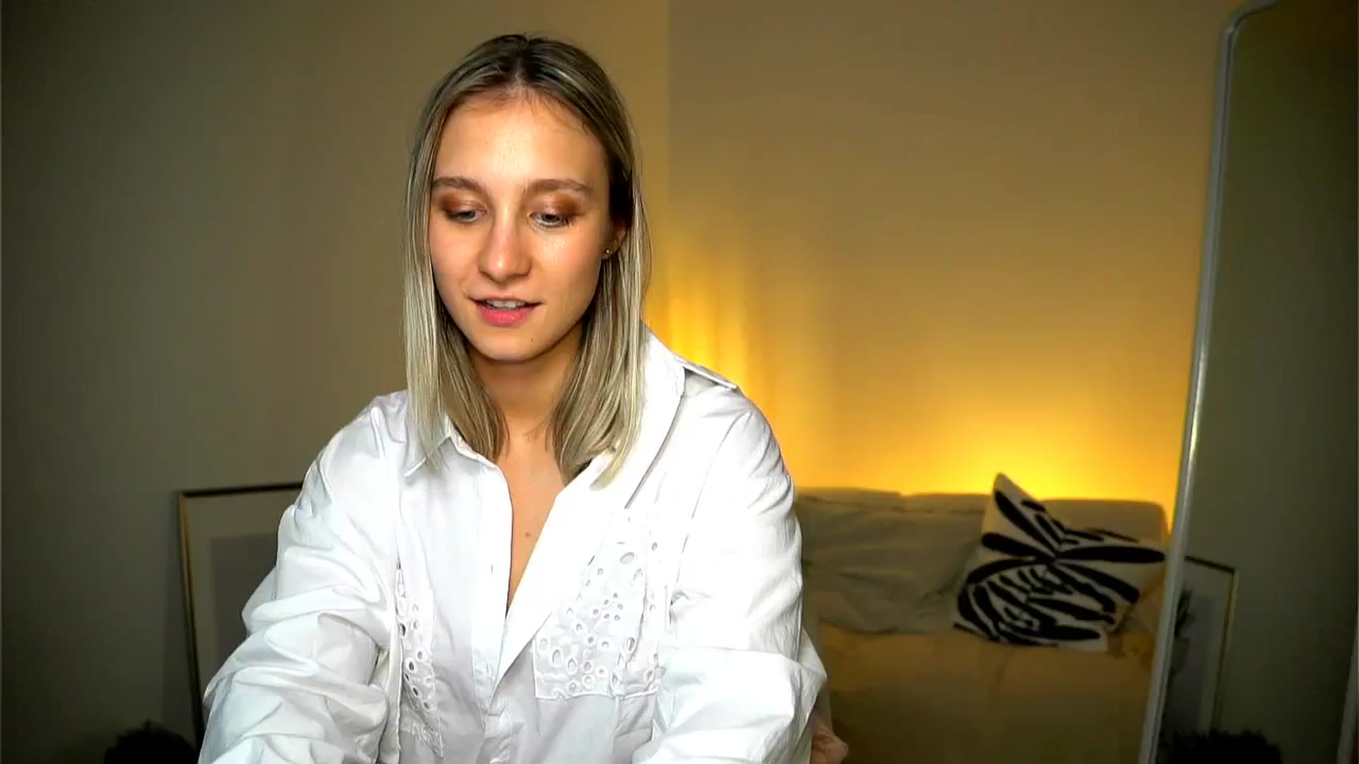 Gallery image thumbnail from Pure__Joy's myfreecams stream on, 08/24/2024, 19:02 image 8 of 20