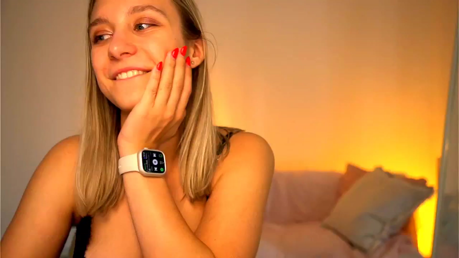 Gallery image thumbnail from Pure__Joy's myfreecams stream on, 09/08/2024, 15:14 image 3 of 20