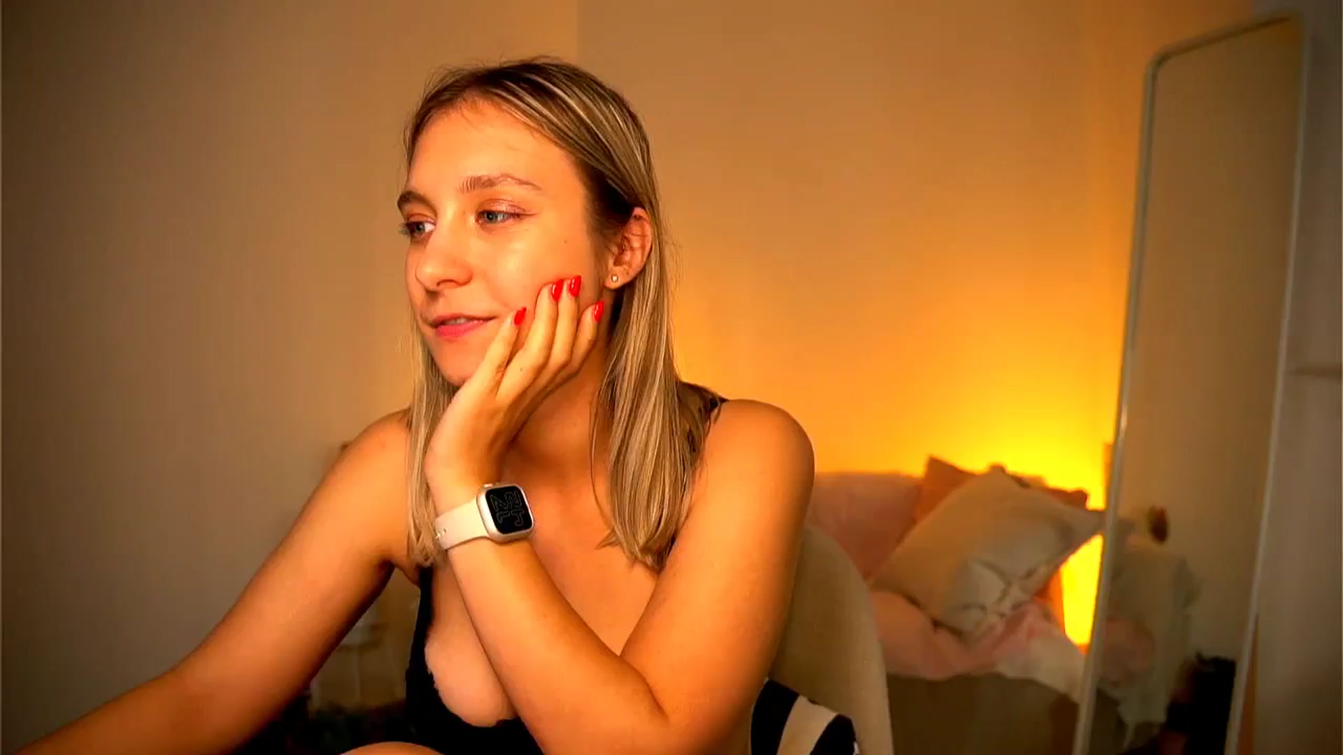 Gallery image thumbnail from Pure__Joy's myfreecams stream on, 09/08/2024, 15:55 image 6 of 20