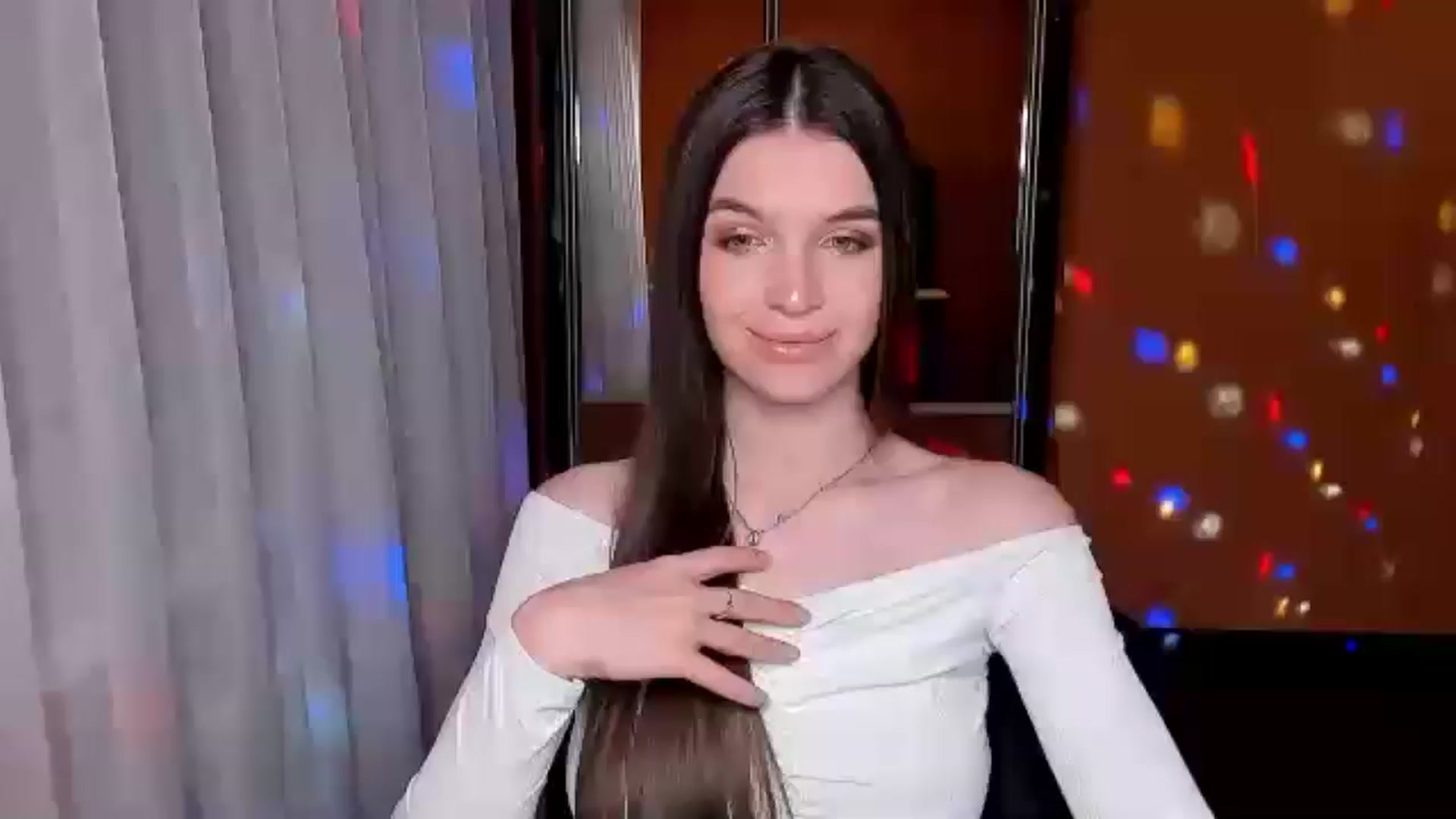 Gallery image thumbnail from PureePoison's myfreecams stream on, 05/29/2024, 19:40 image 19 of 20