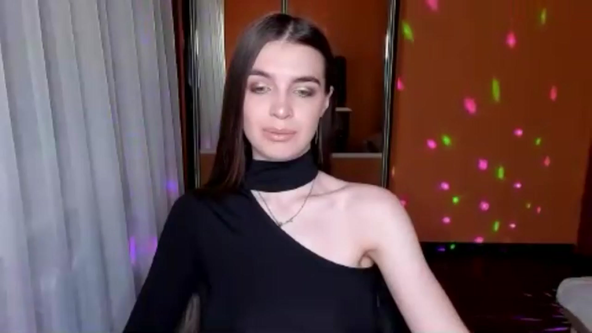 Gallery image thumbnail from PureePoison's myfreecams stream on, 05/31/2024, 19:00 image 7 of 20