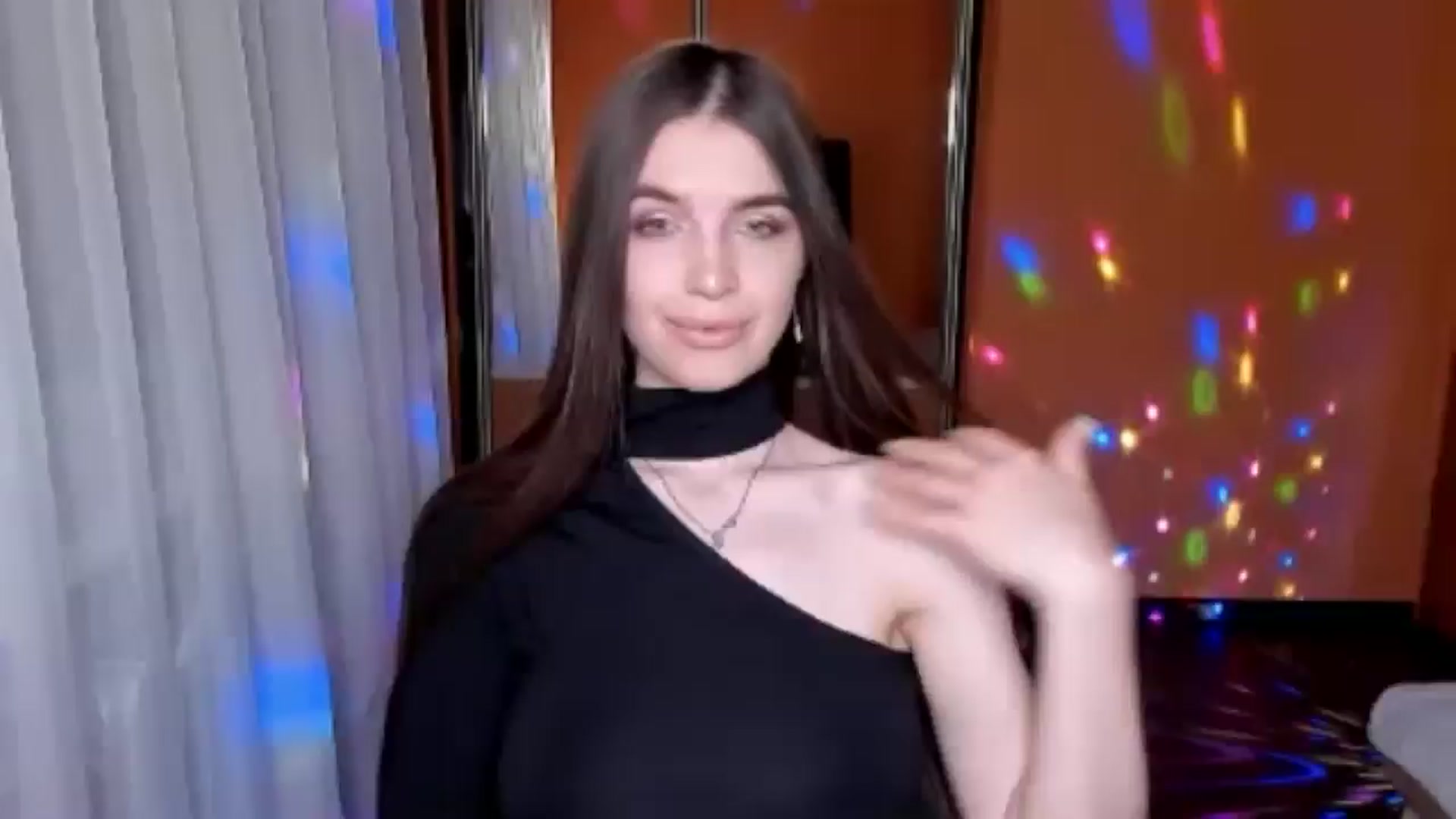 Gallery image thumbnail from PureePoison's myfreecams stream on, 05/31/2024, 19:00 image 1 of 20