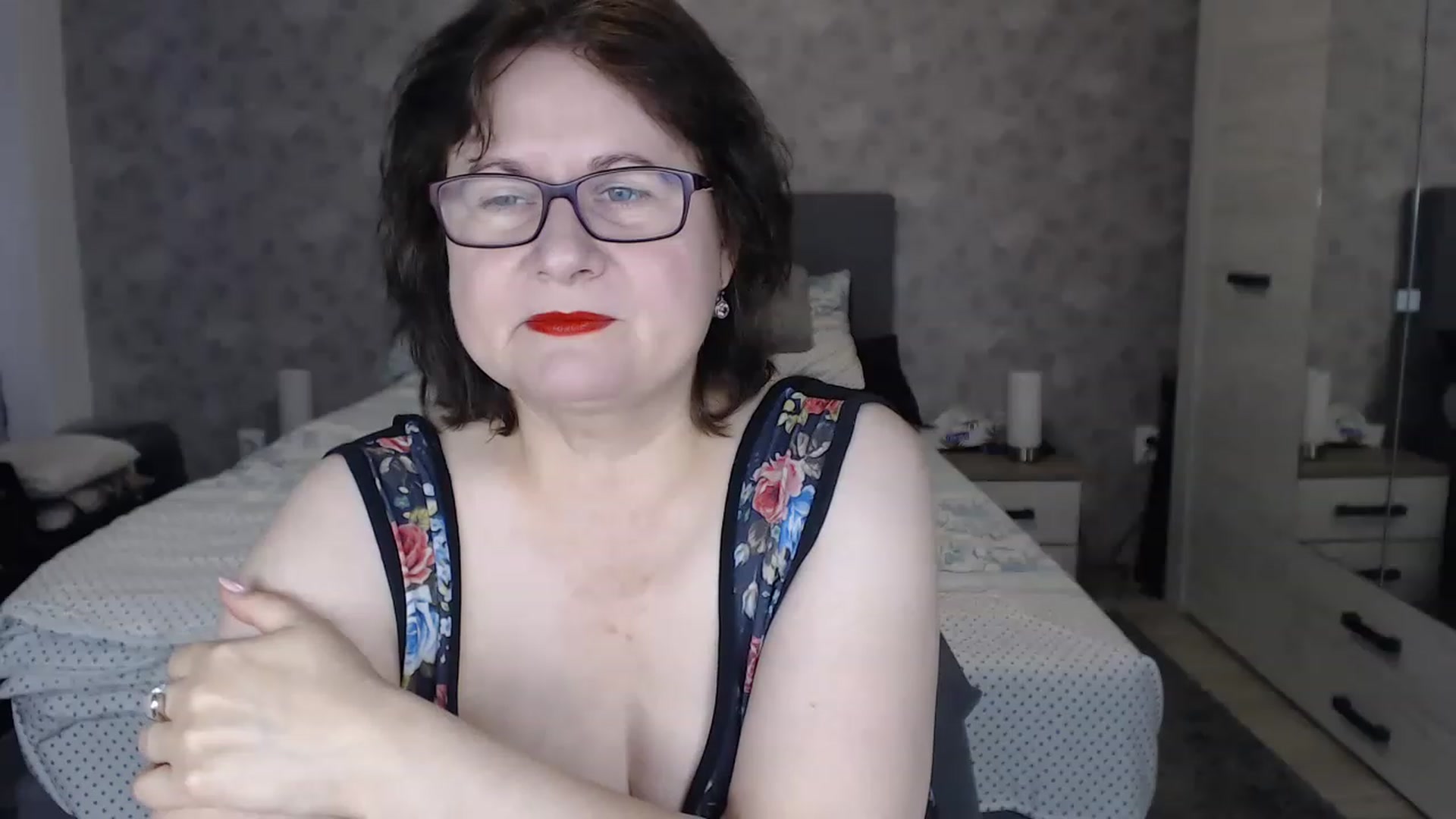 Gallery image thumbnail from PurpleAurora's myfreecams stream on, 11/19/2022, 11:04 image 19 of 20