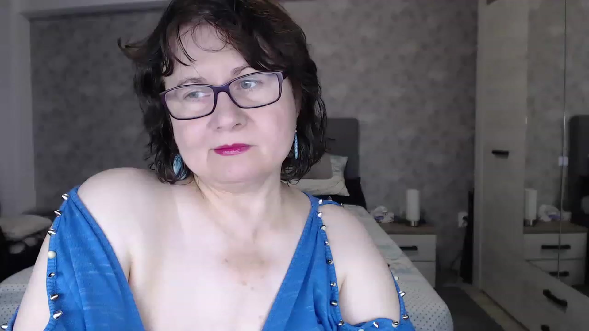 Gallery image thumbnail from PurpleAurora's myfreecams stream on, 11/21/2022, 19:51 image 3 of 20