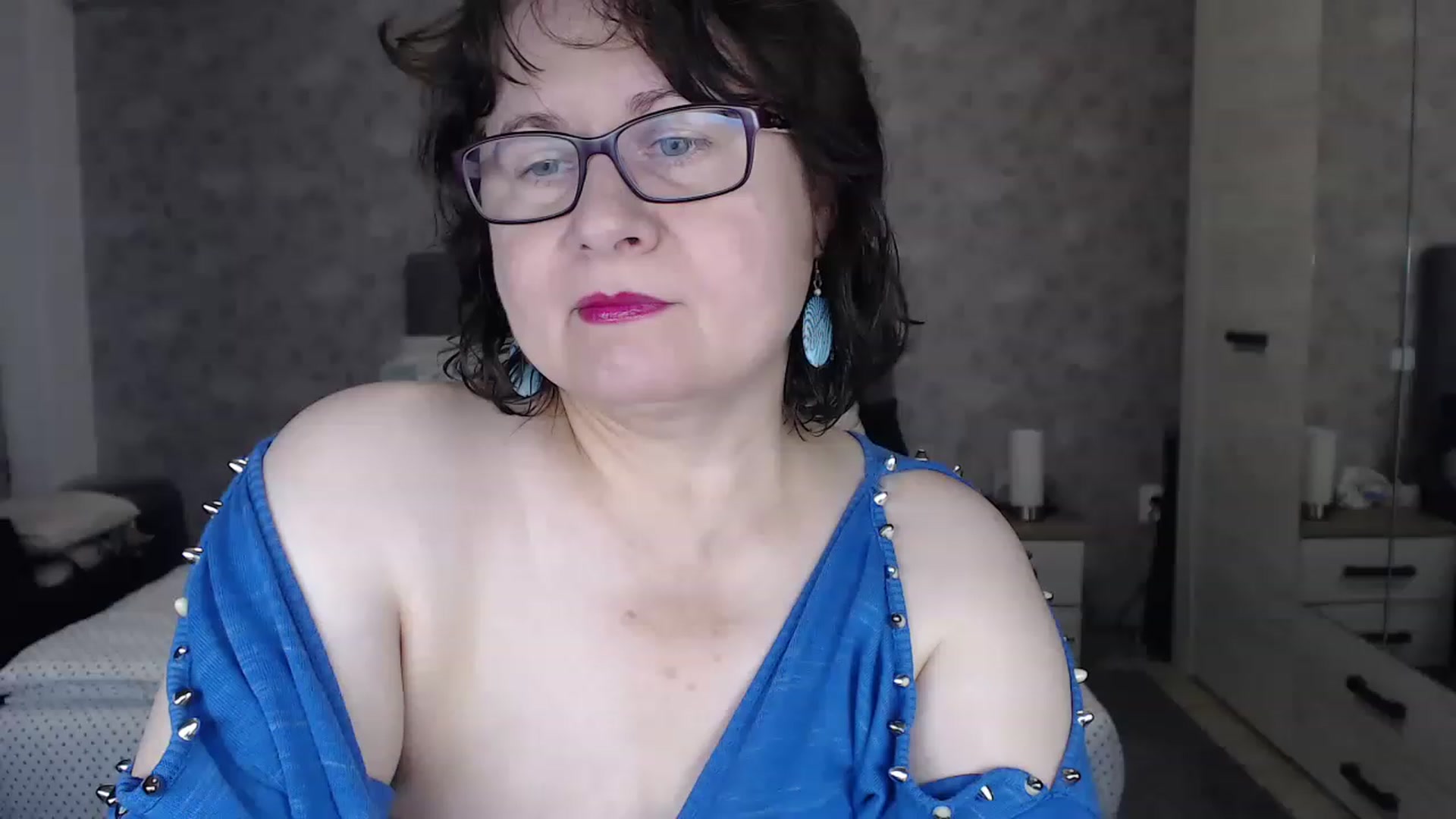 Gallery image thumbnail from PurpleAurora's myfreecams stream on, 11/21/2022, 19:51 image 5 of 20