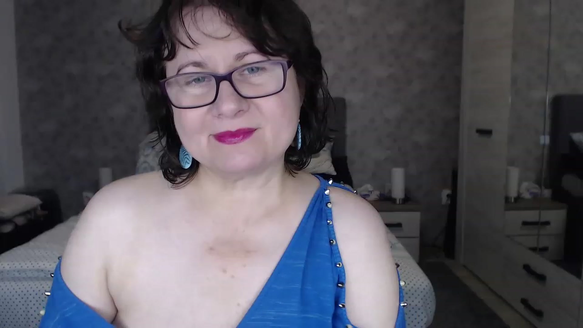 Gallery image thumbnail from PurpleAurora's myfreecams stream on, 11/21/2022, 19:51 image 17 of 20