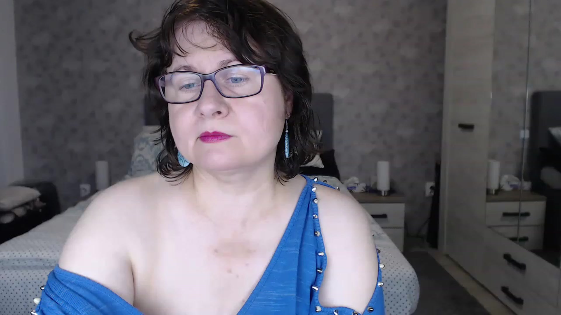 Gallery image thumbnail from PurpleAurora's myfreecams stream on, 11/21/2022, 19:51 image 19 of 20