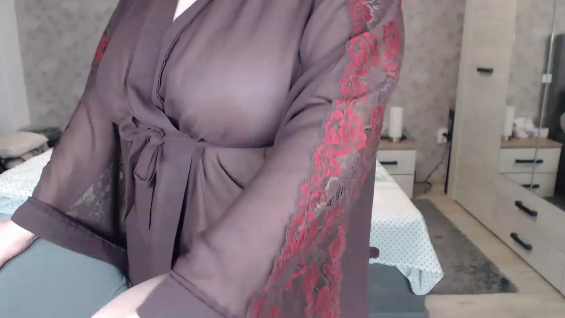 Gallery image thumbnail from PurpleAurora's myfreecams stream on, 11/27/2022, 18:16 image 4 of 20