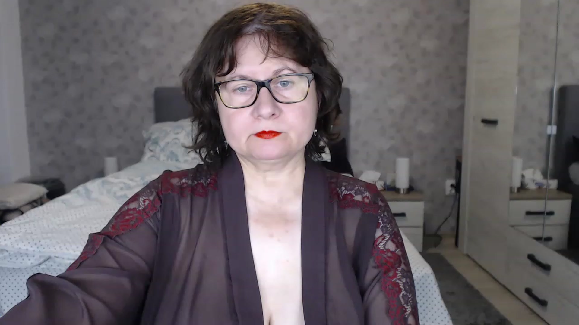 Gallery image thumbnail from PurpleAurora's myfreecams stream on, 11/27/2022, 18:16 image 15 of 20