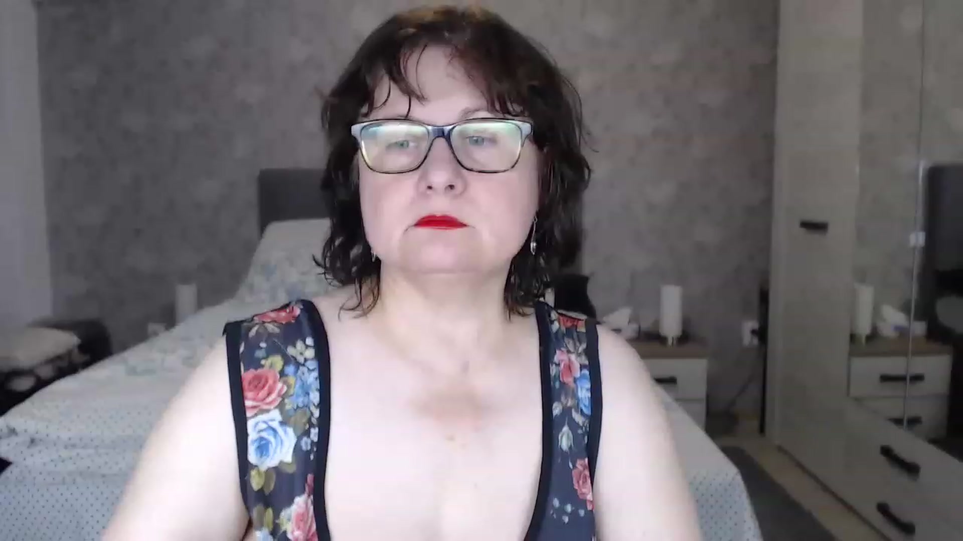 Gallery image thumbnail from PurpleAurora's myfreecams stream on, 11/28/2022, 17:43 image 19 of 20