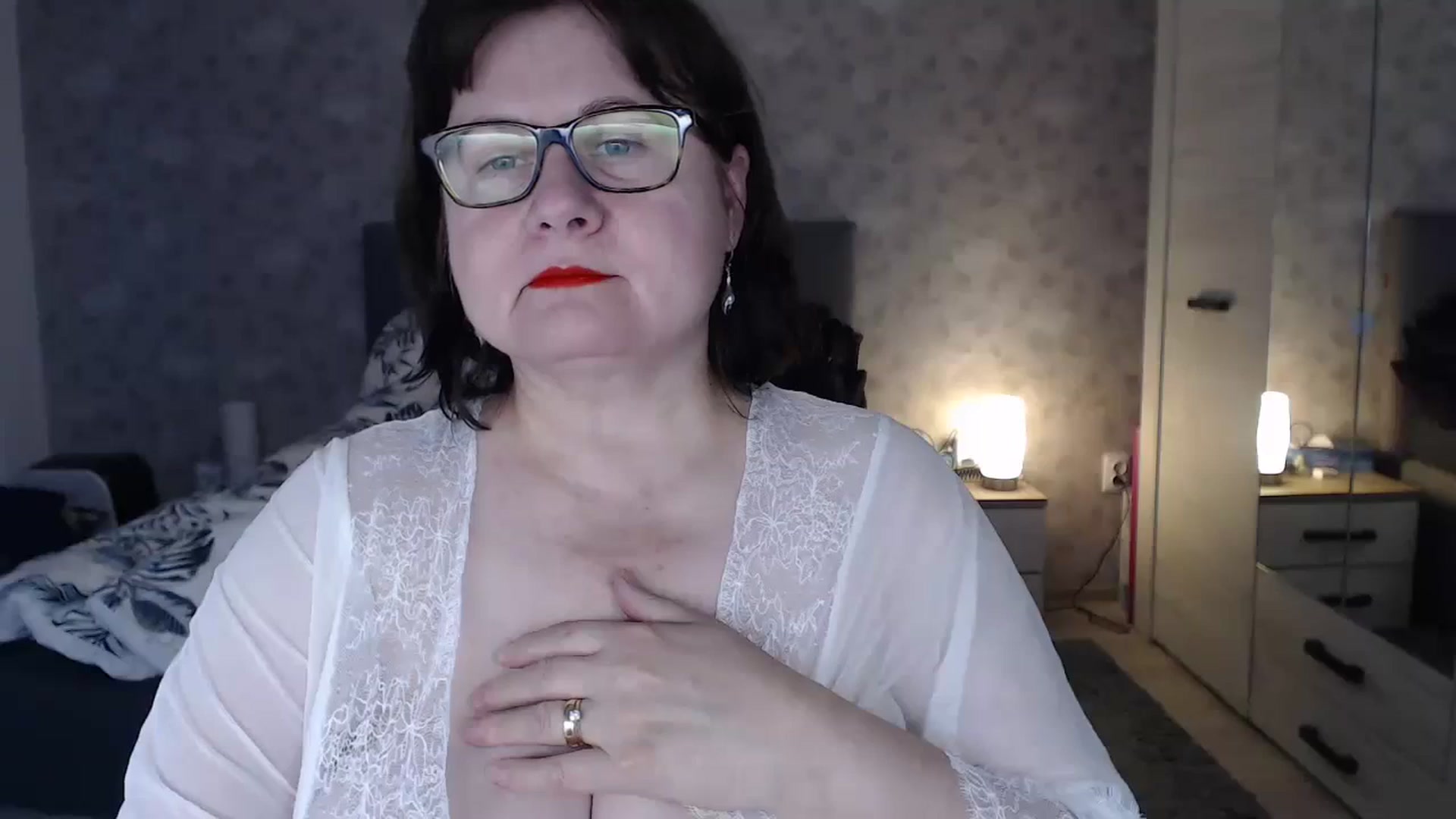 Gallery image thumbnail from PurpleAurora's myfreecams stream on, 11/15/2023, 11:52 image 10 of 20